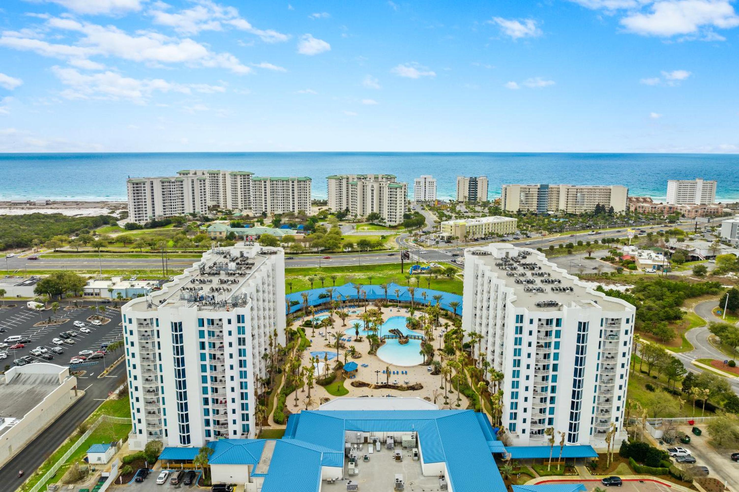 Palms of Destin by Panhandle Getaways