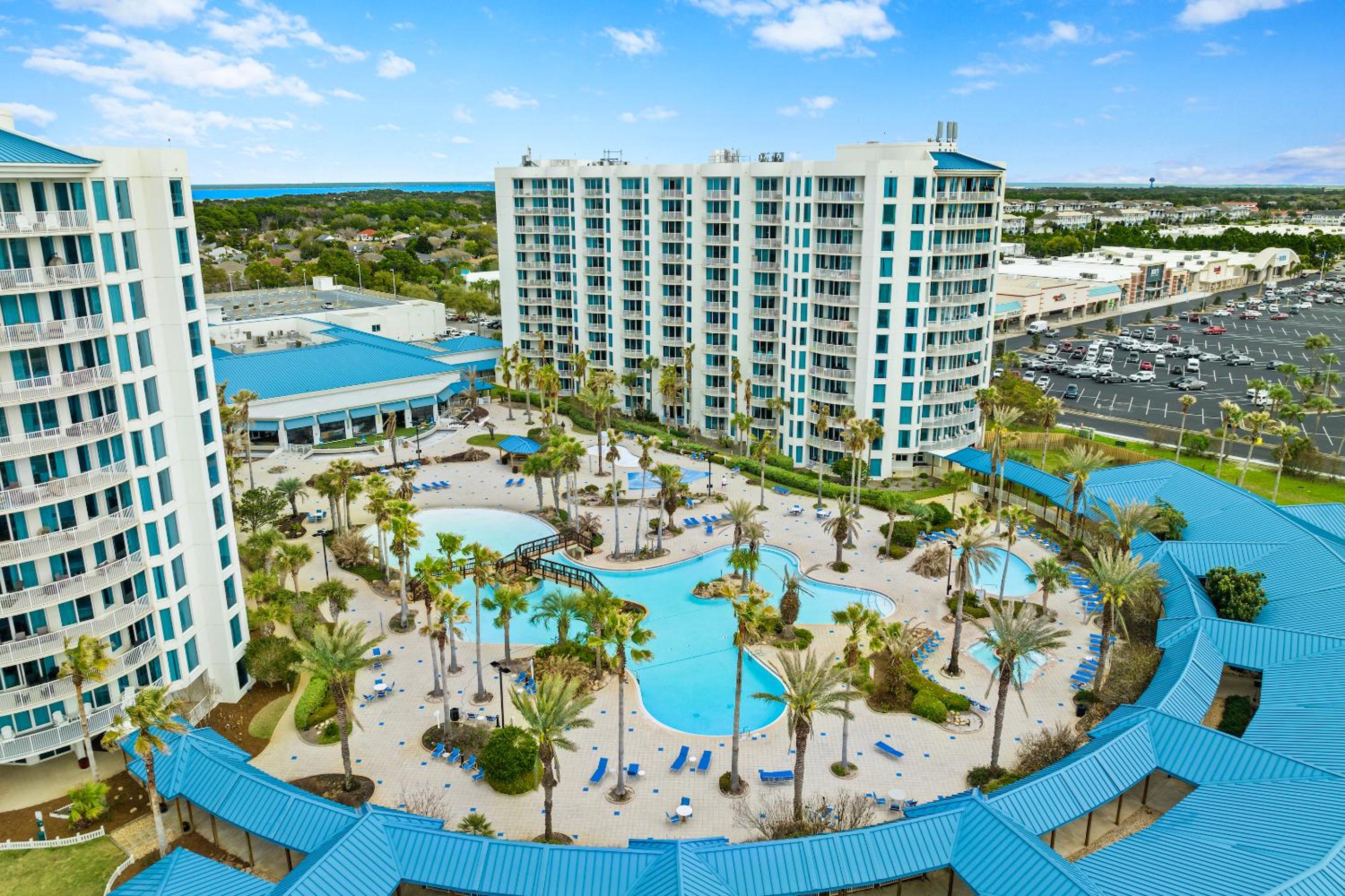Palms of Destin by Panhandle Getaways