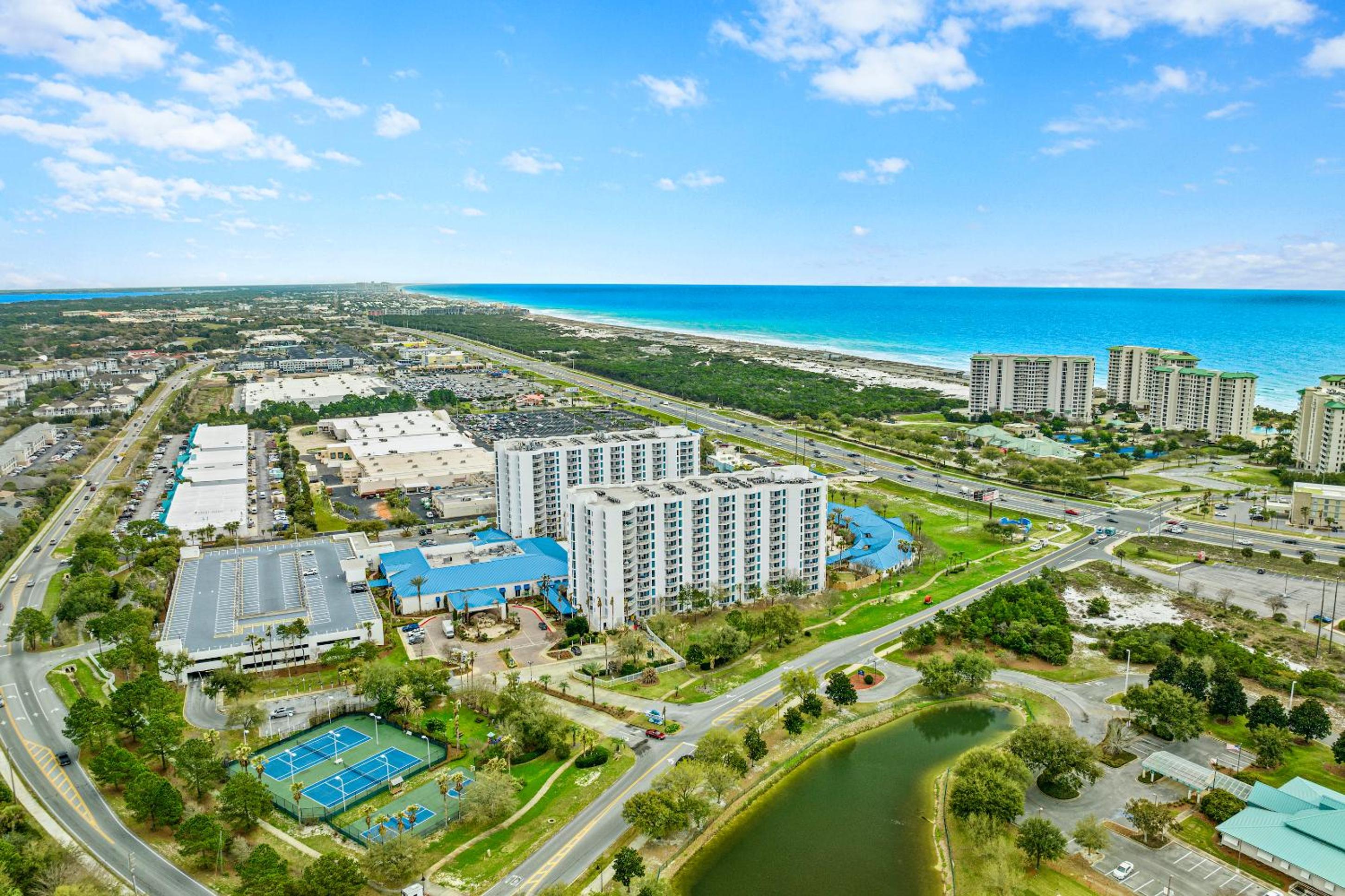 Palms of Destin by Panhandle Getaways