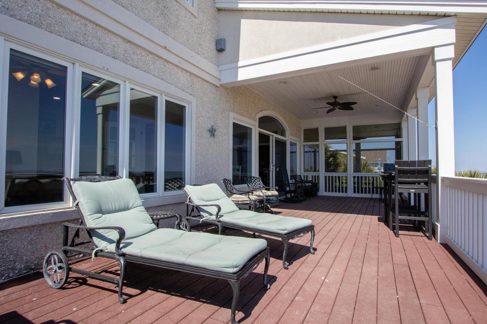 412 Tarpon Blvd view 4