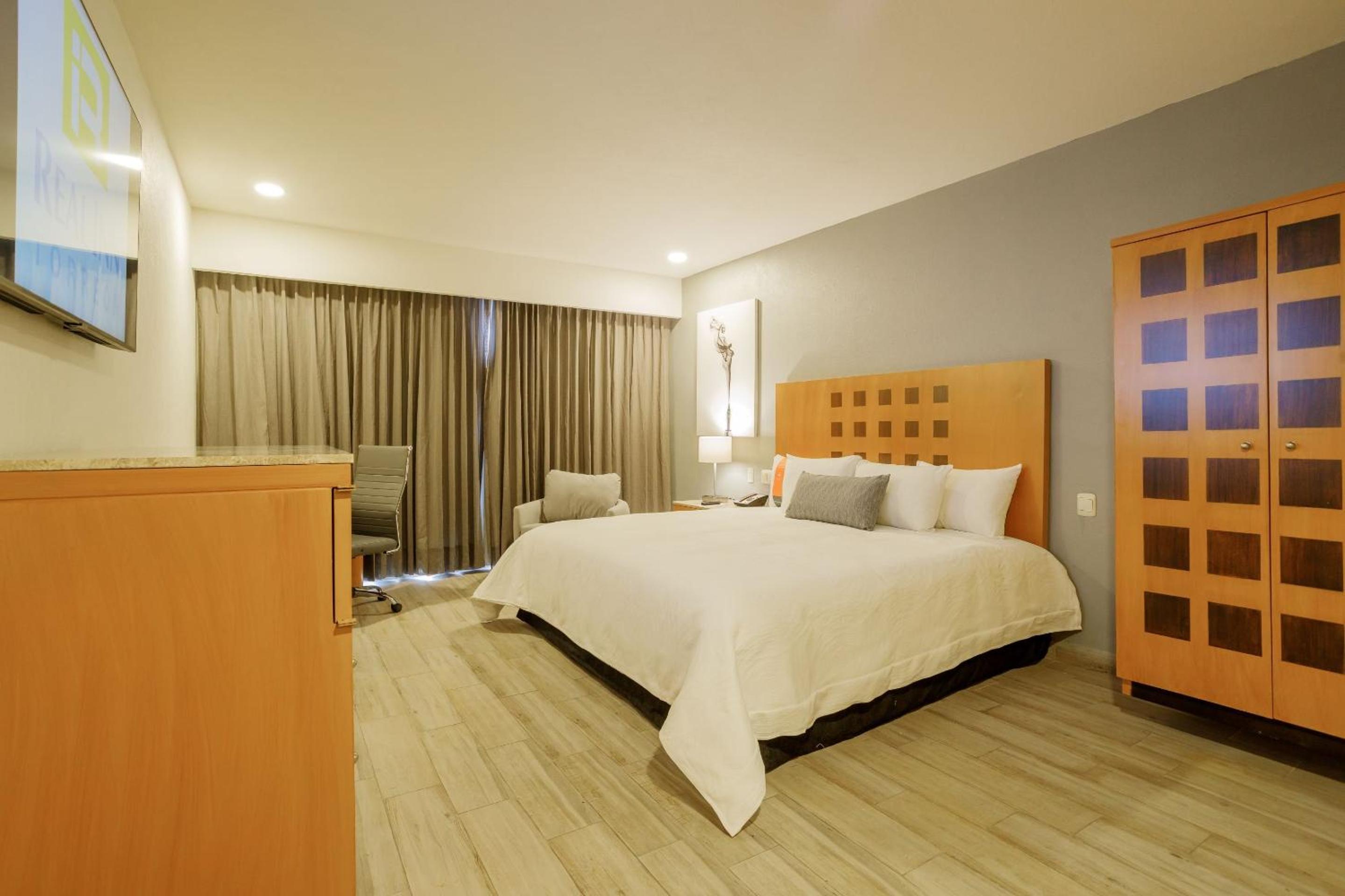 Torreon Vacations - Real Inn Torreon - Property Image 4
