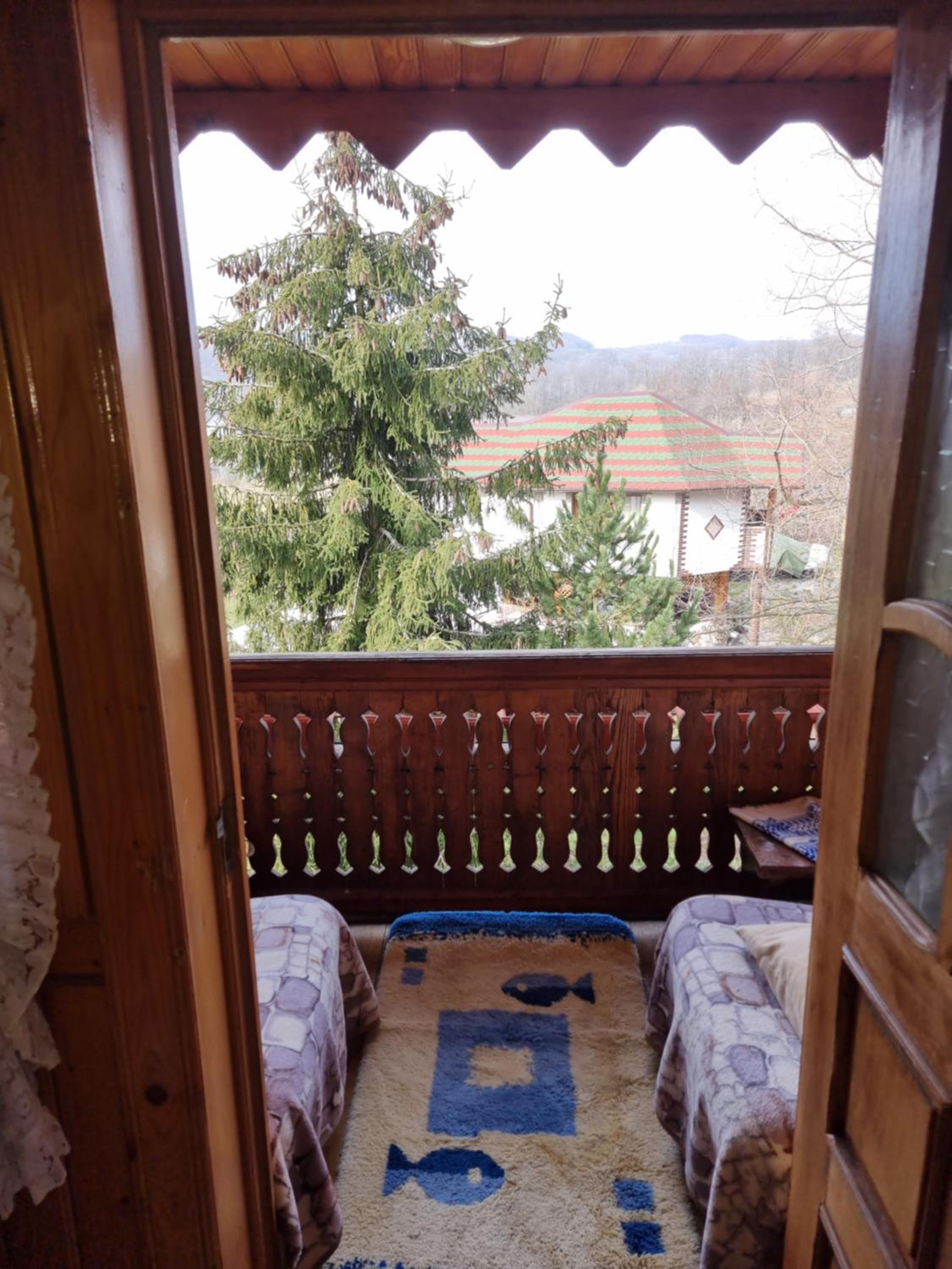 Photo 28