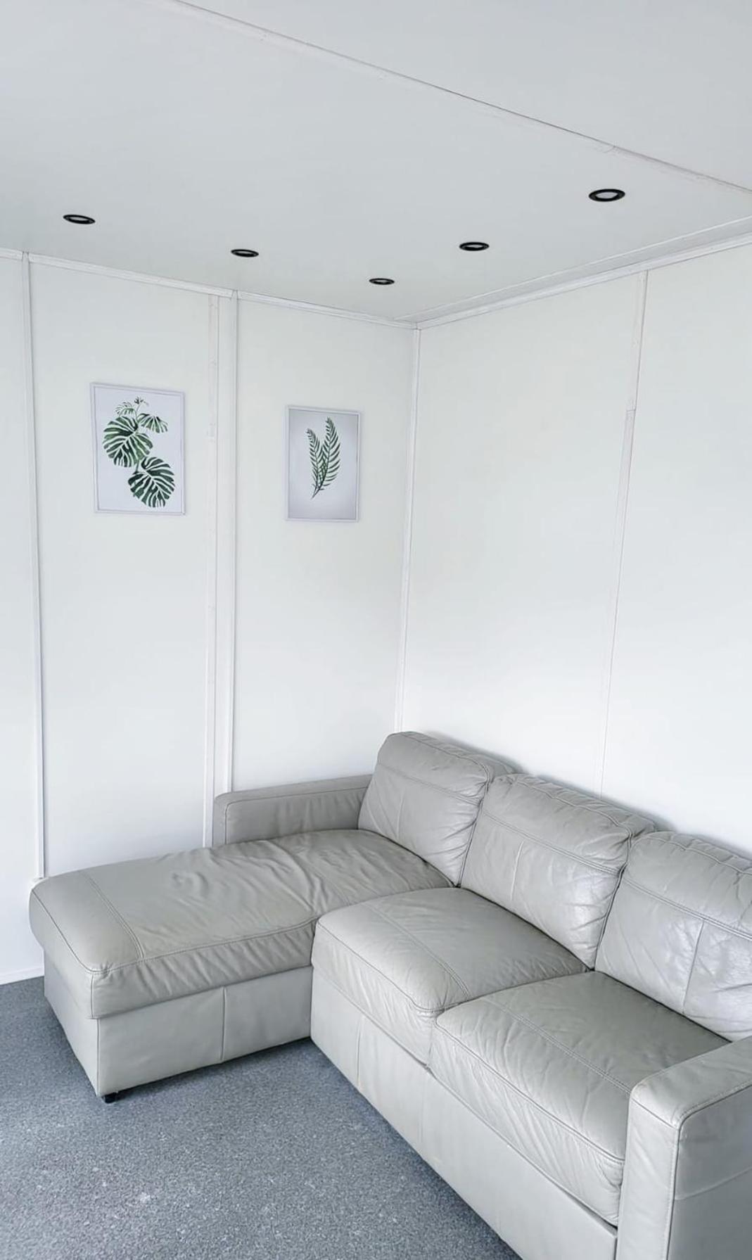 Photo 43