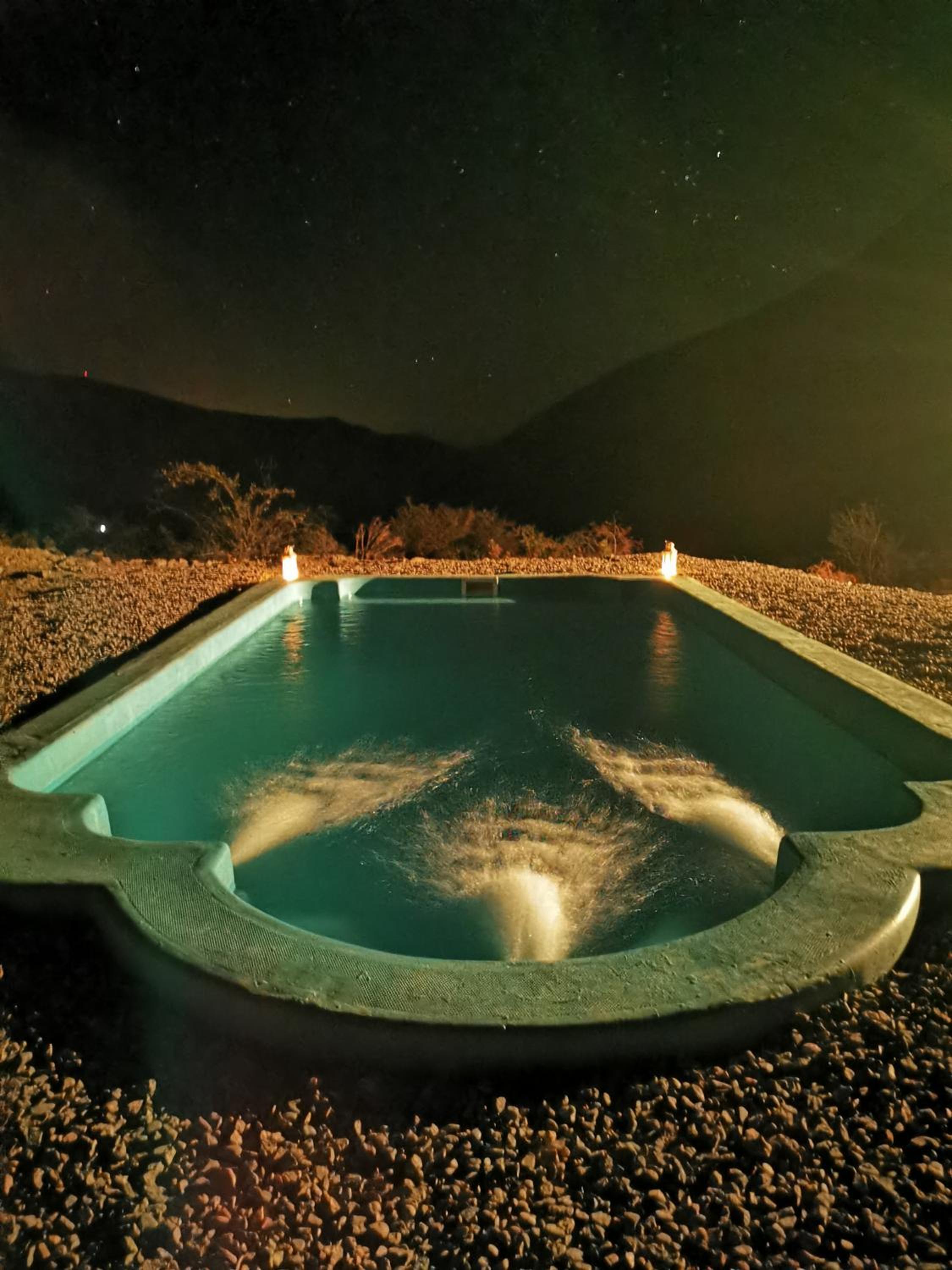 Cabaña Alma de Montaña, piscina privada