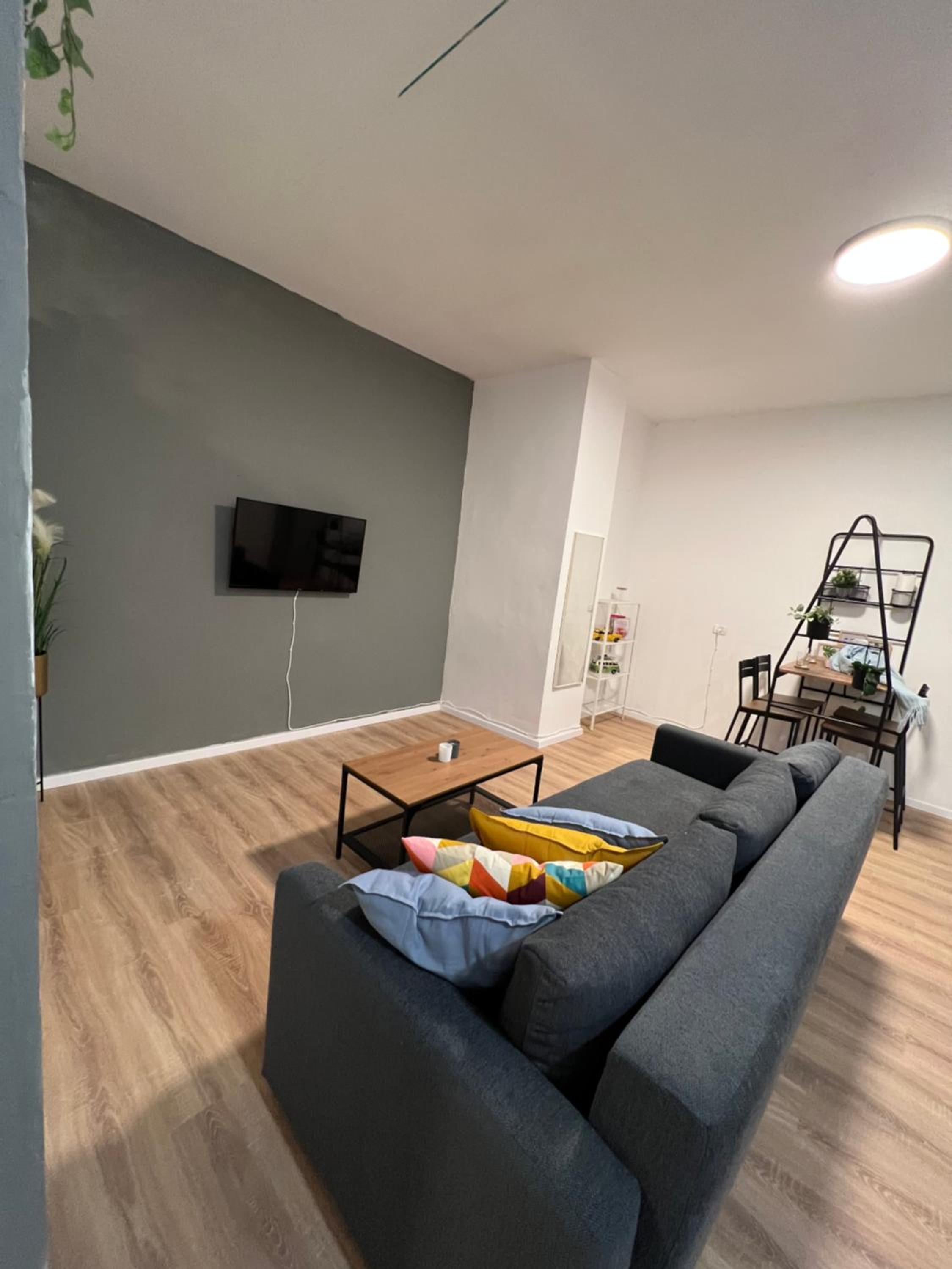 mamila apartment