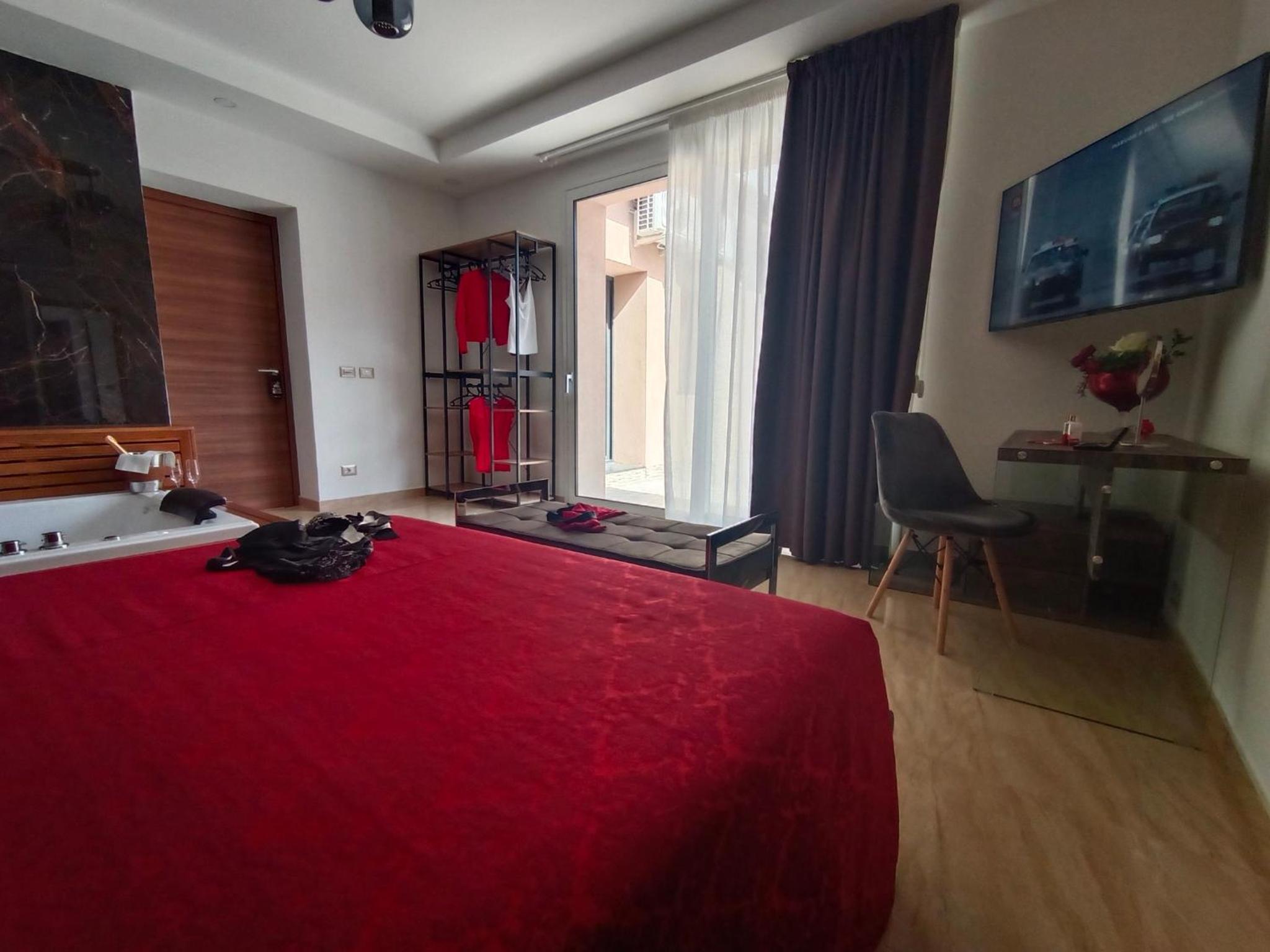 hotel room