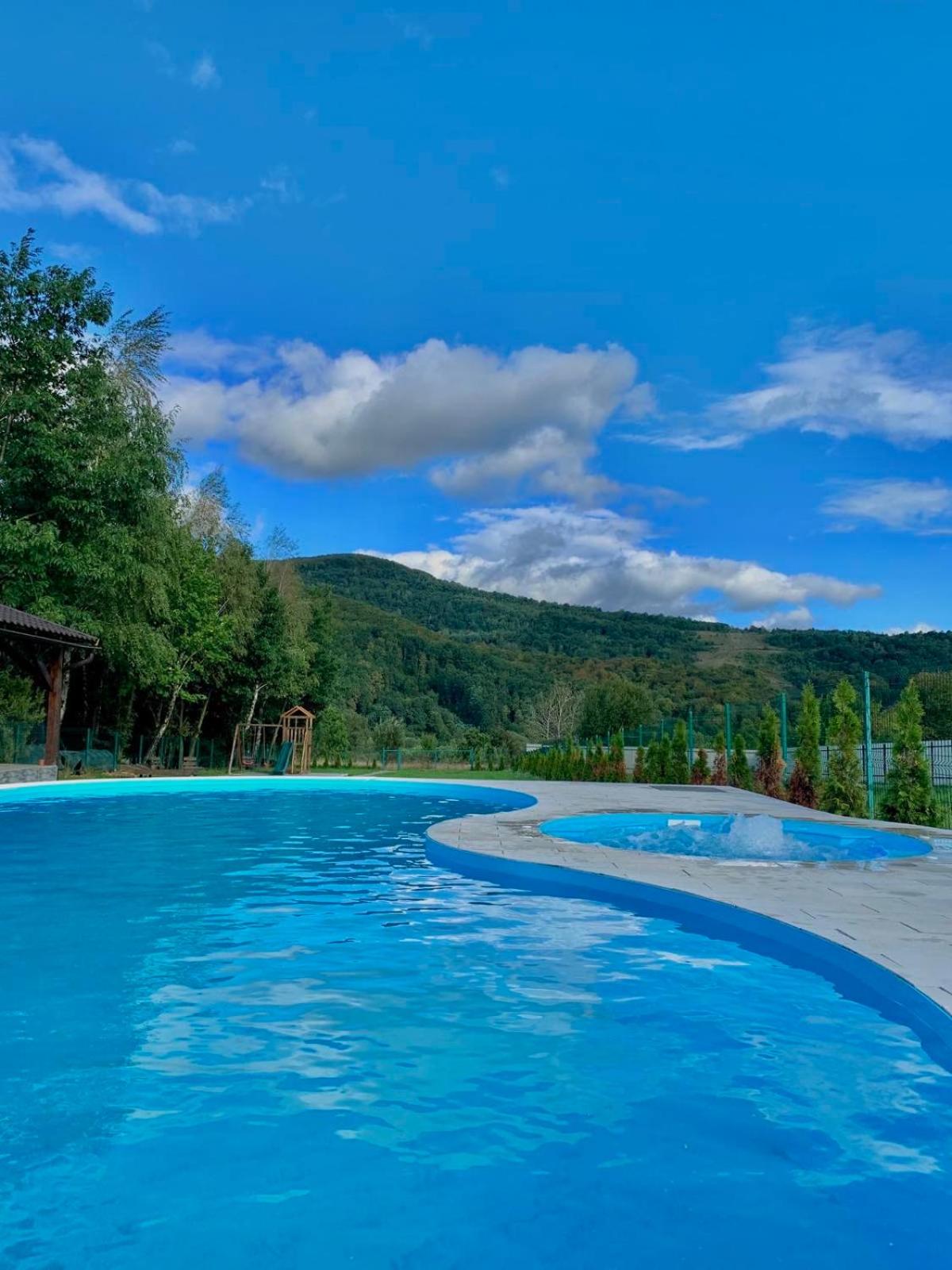 Saliuk Lodge