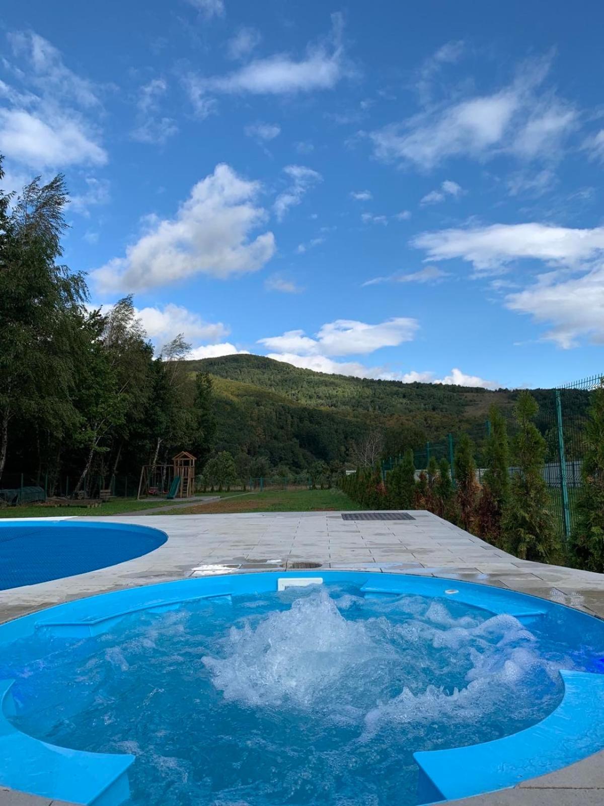Saliuk Lodge