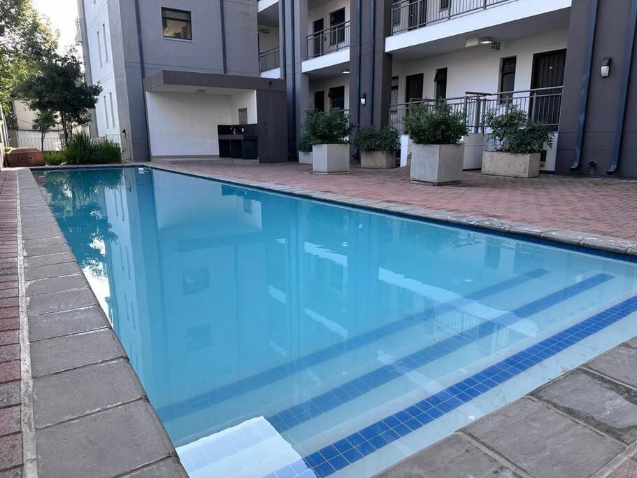 D&DLuxury Rivonia Apartments with inverter