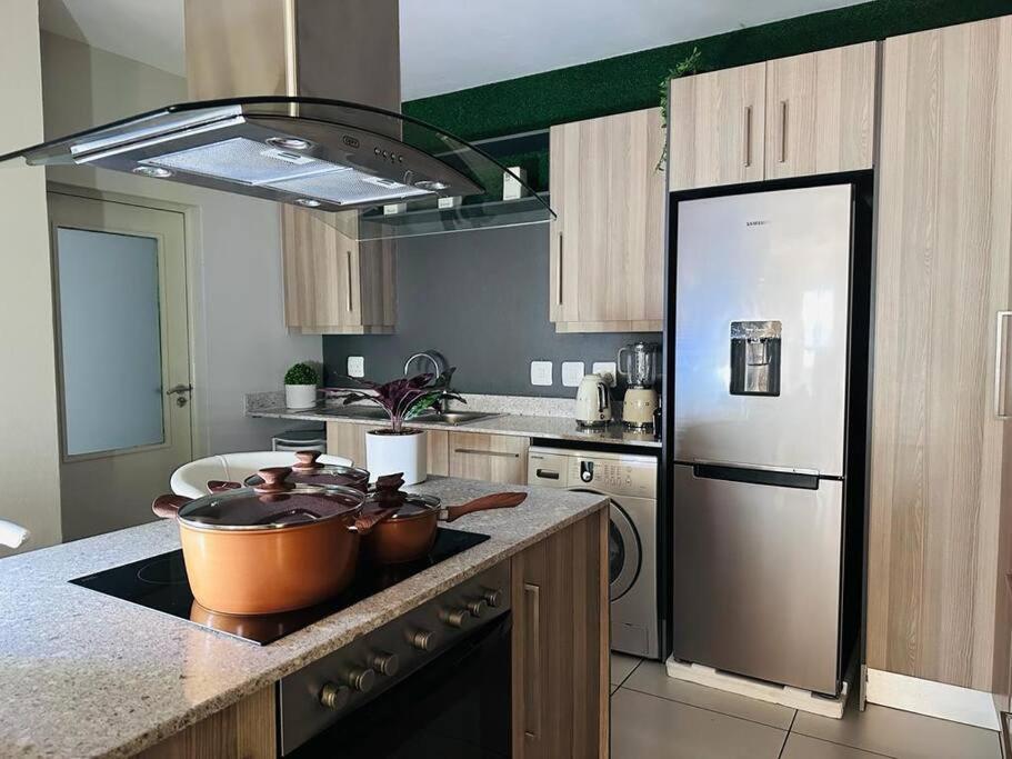 D&DLuxury Rivonia Apartments with inverter