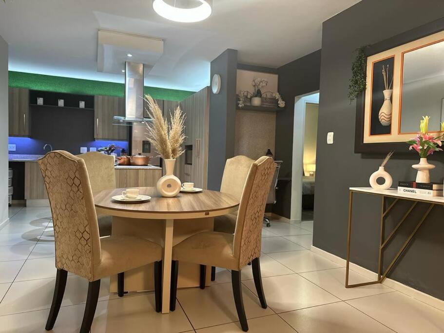D&DLuxury Rivonia Apartments with inverter