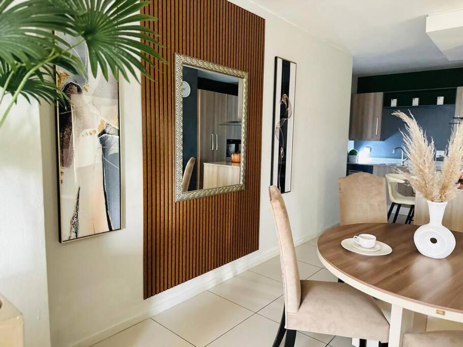 D&DLuxury Rivonia Apartments with inverter
