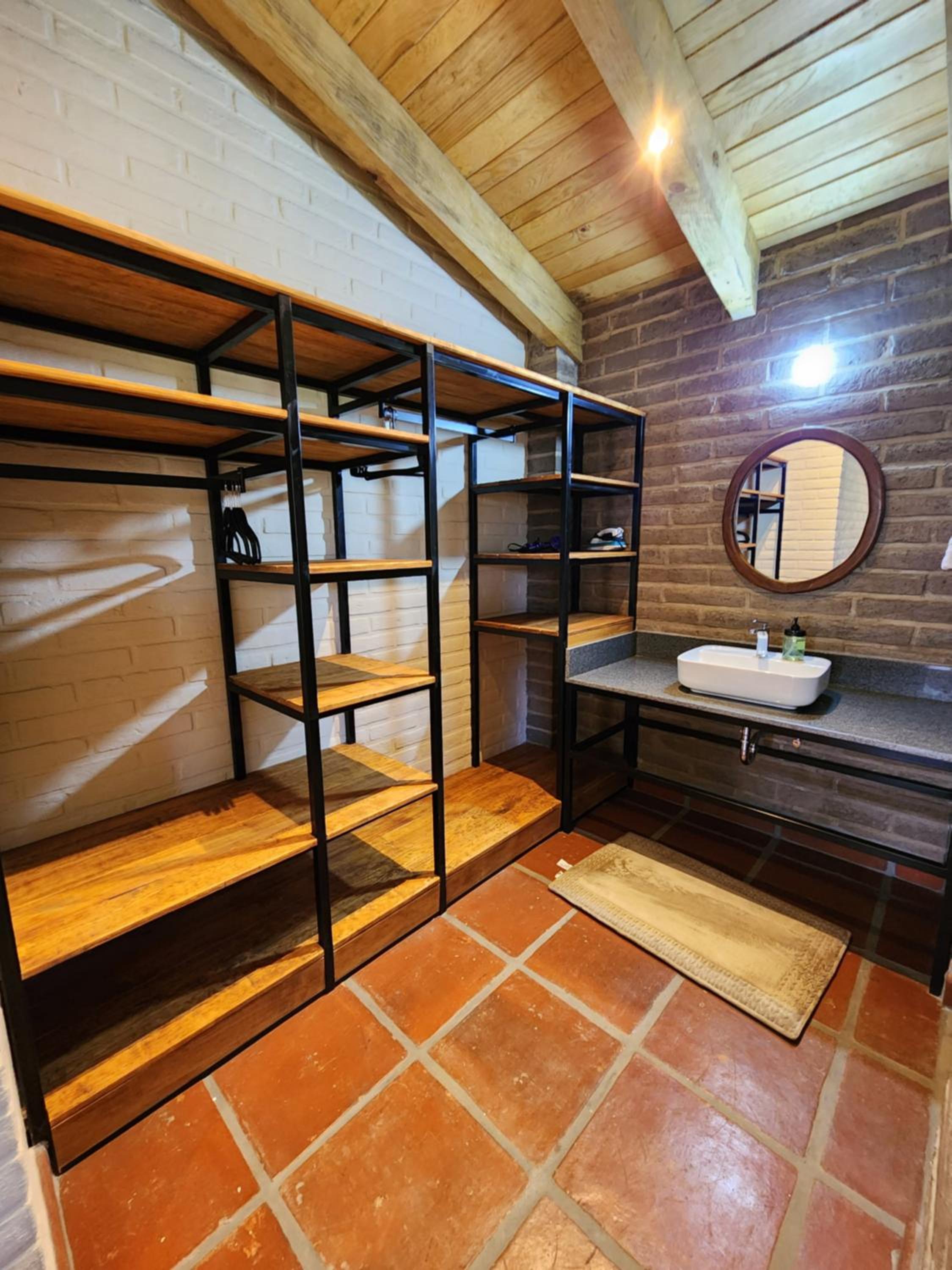 Photo 17