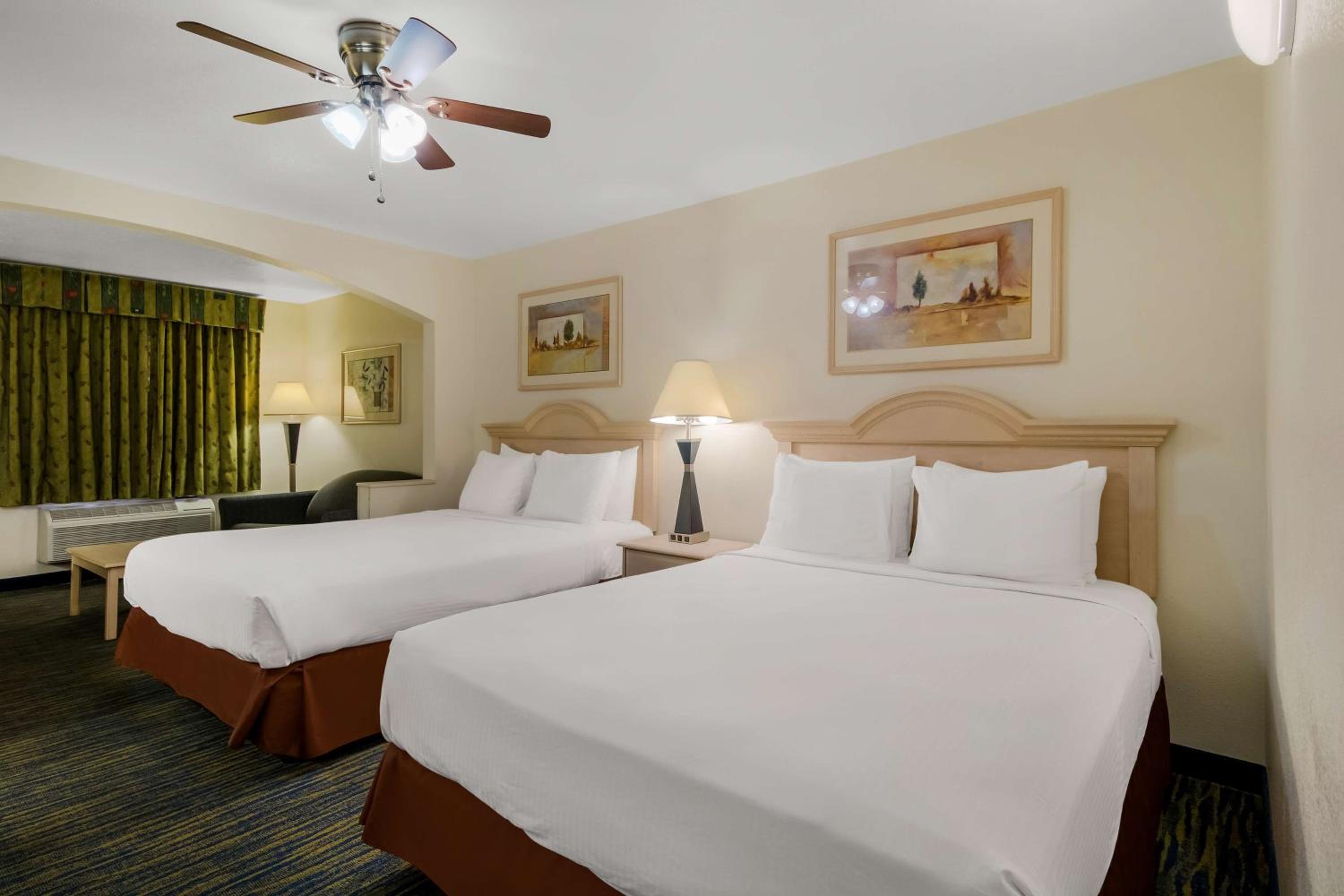 SureStay Hotel by Best Western Falfurrias