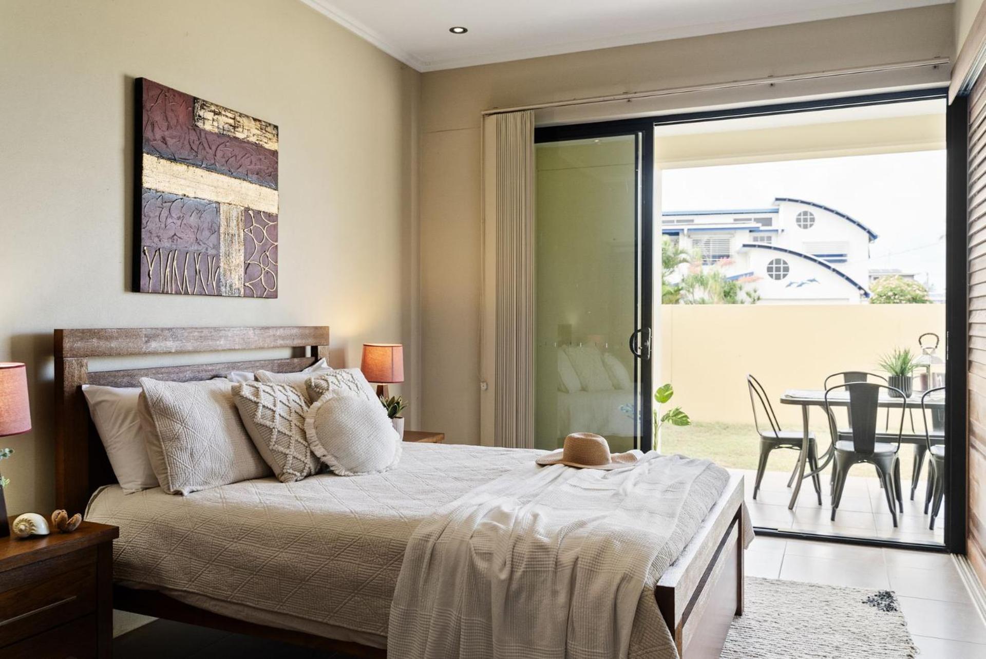 Villa Sangiovese - Unit One - 1-2 Heath Street