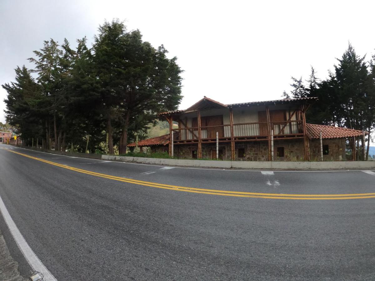 Hotel RESERVA ANDINA - Image 1