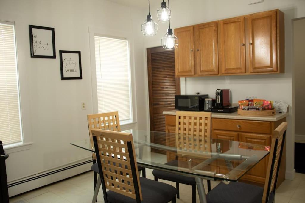 Everett Vacations - Cozy Getaway - Property Image 53