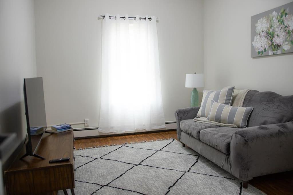 Everett Vacations - Cozy Getaway - Property Image 23
