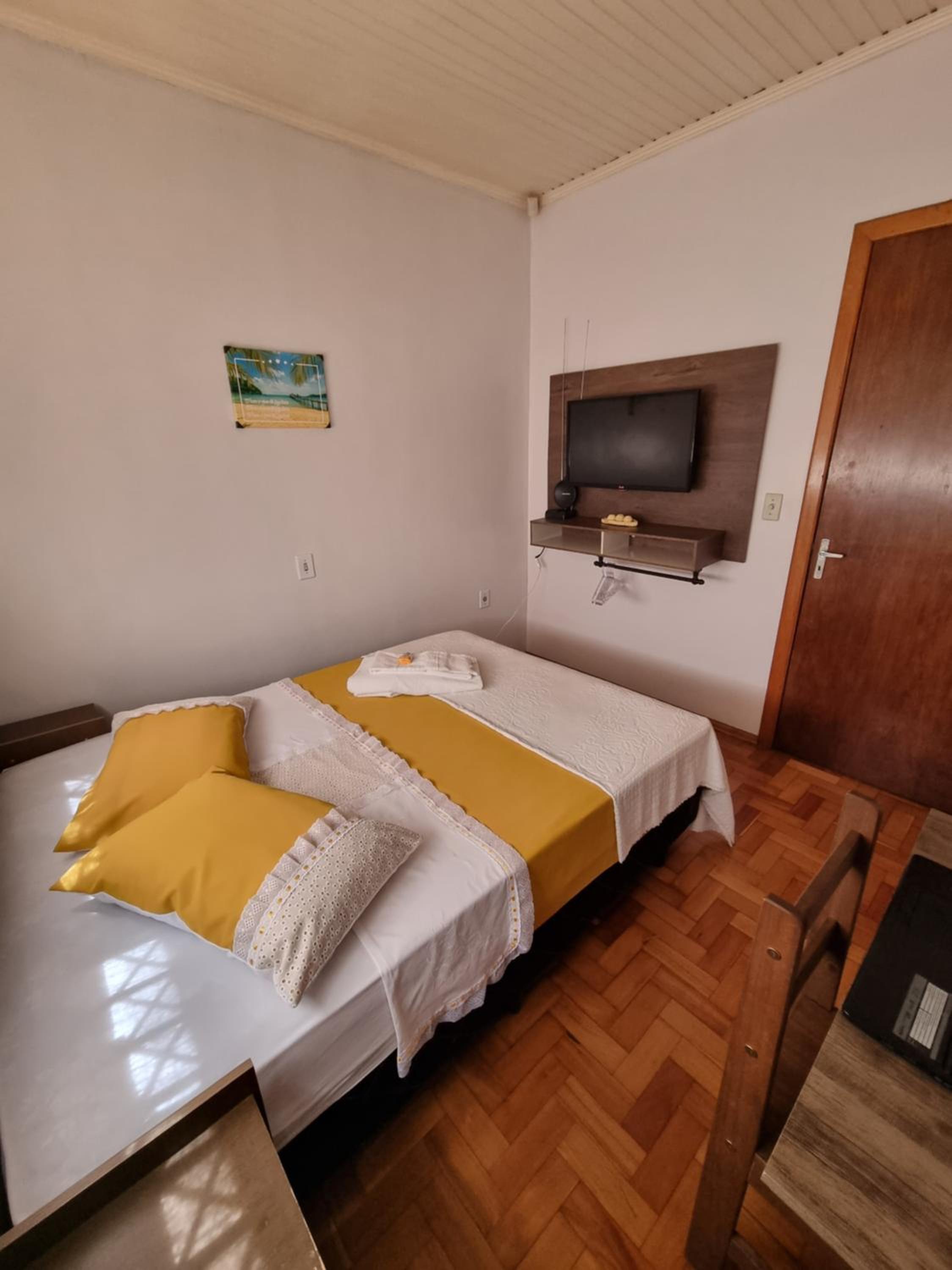 Quarto Na Casa Do Pinheiro 2