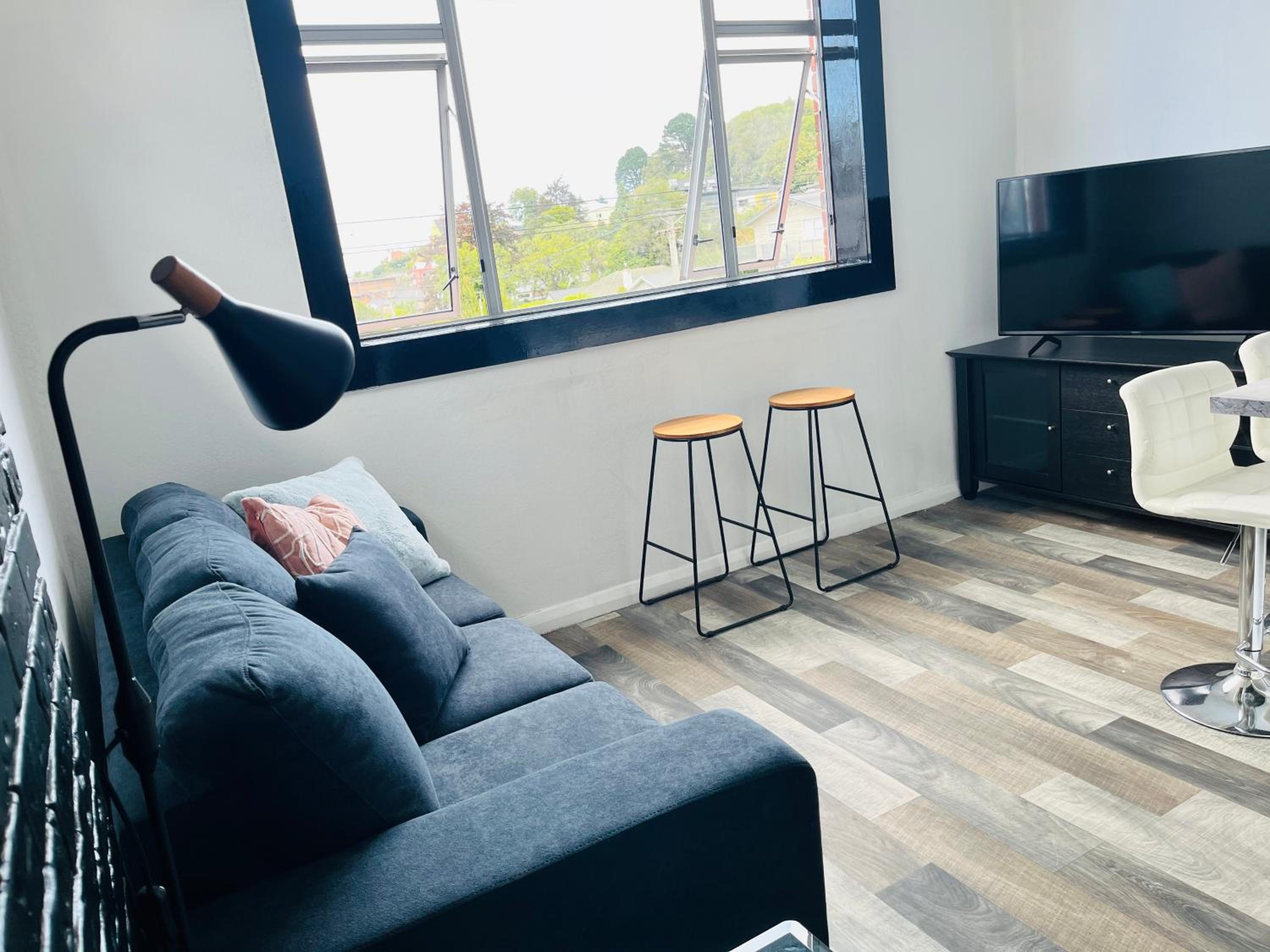 Upstairs Apartment in Dunedin Central