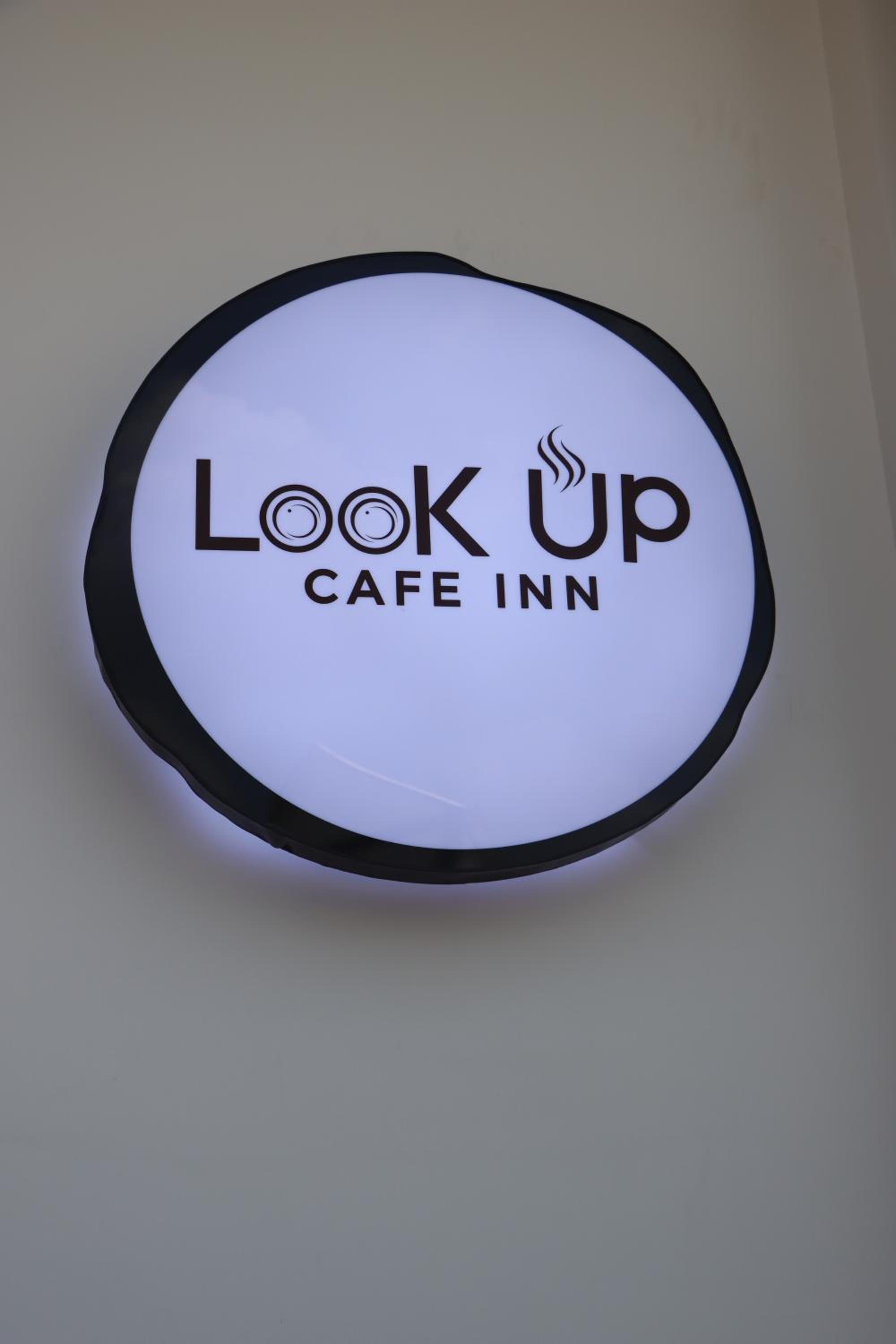 LOOK UP CAFE INN view 2