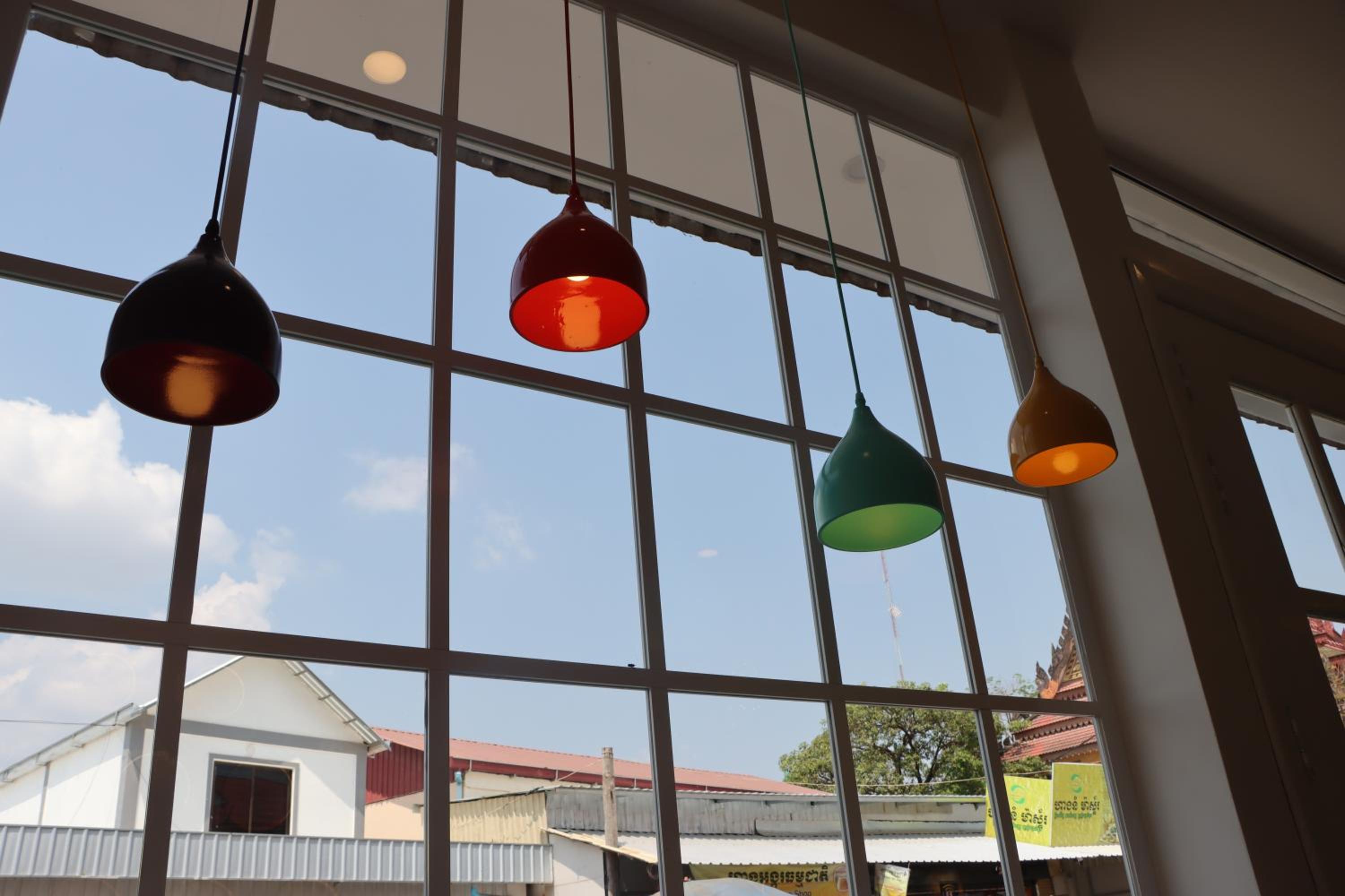 LOOK UP CAFE INN view 4