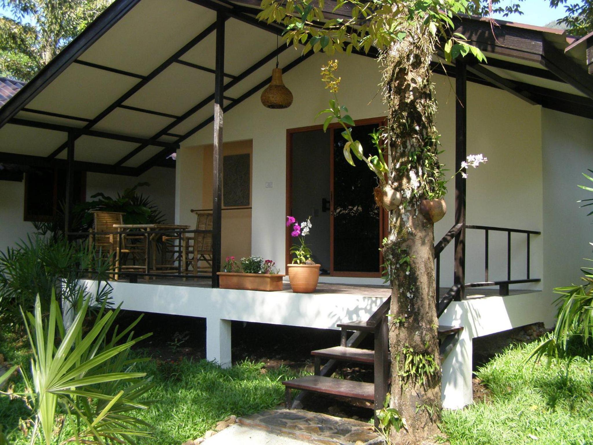 Lucky Gecko Garden view 5
