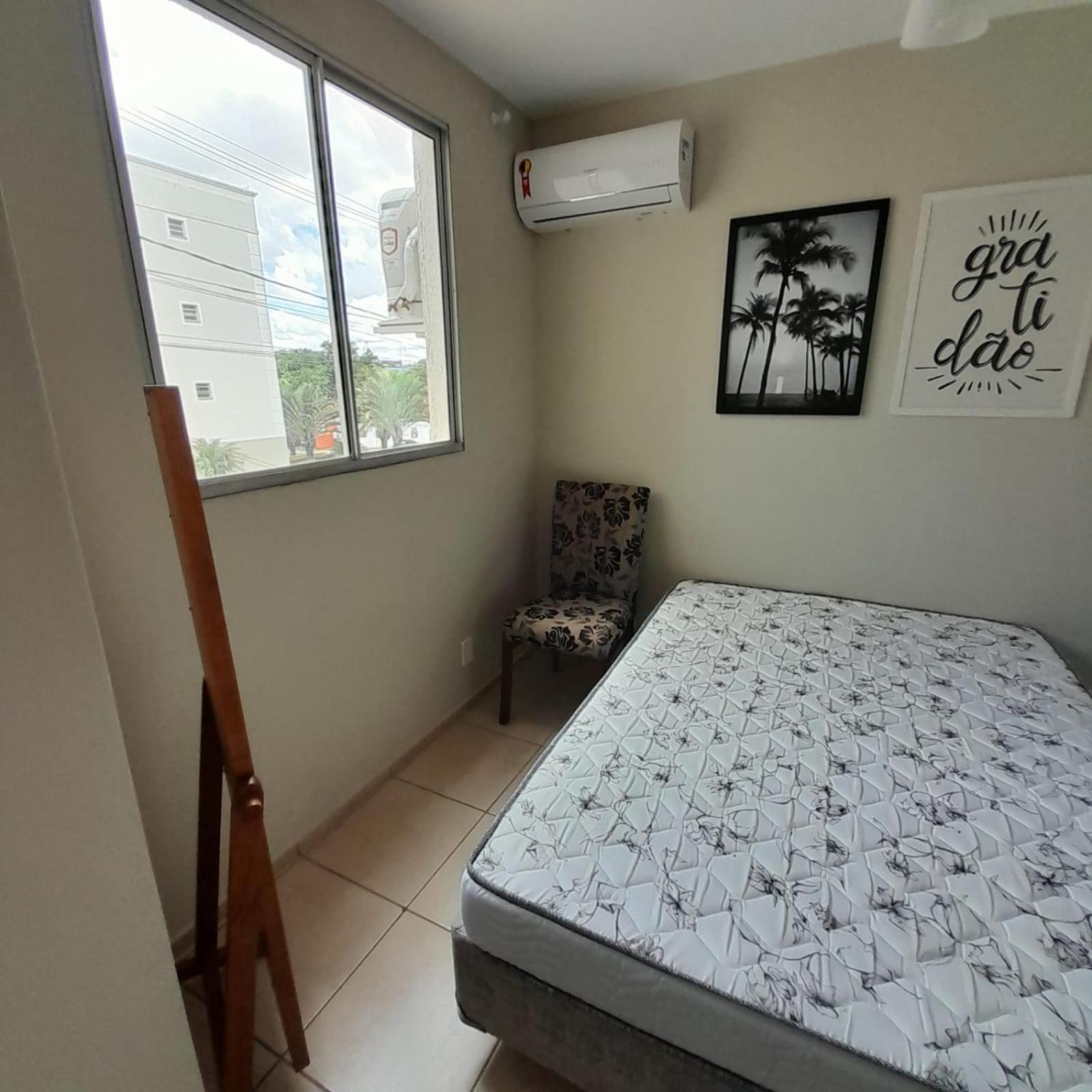4 ESTAÇÕES - apto em condomínio - 2 quartos com ar condicionado