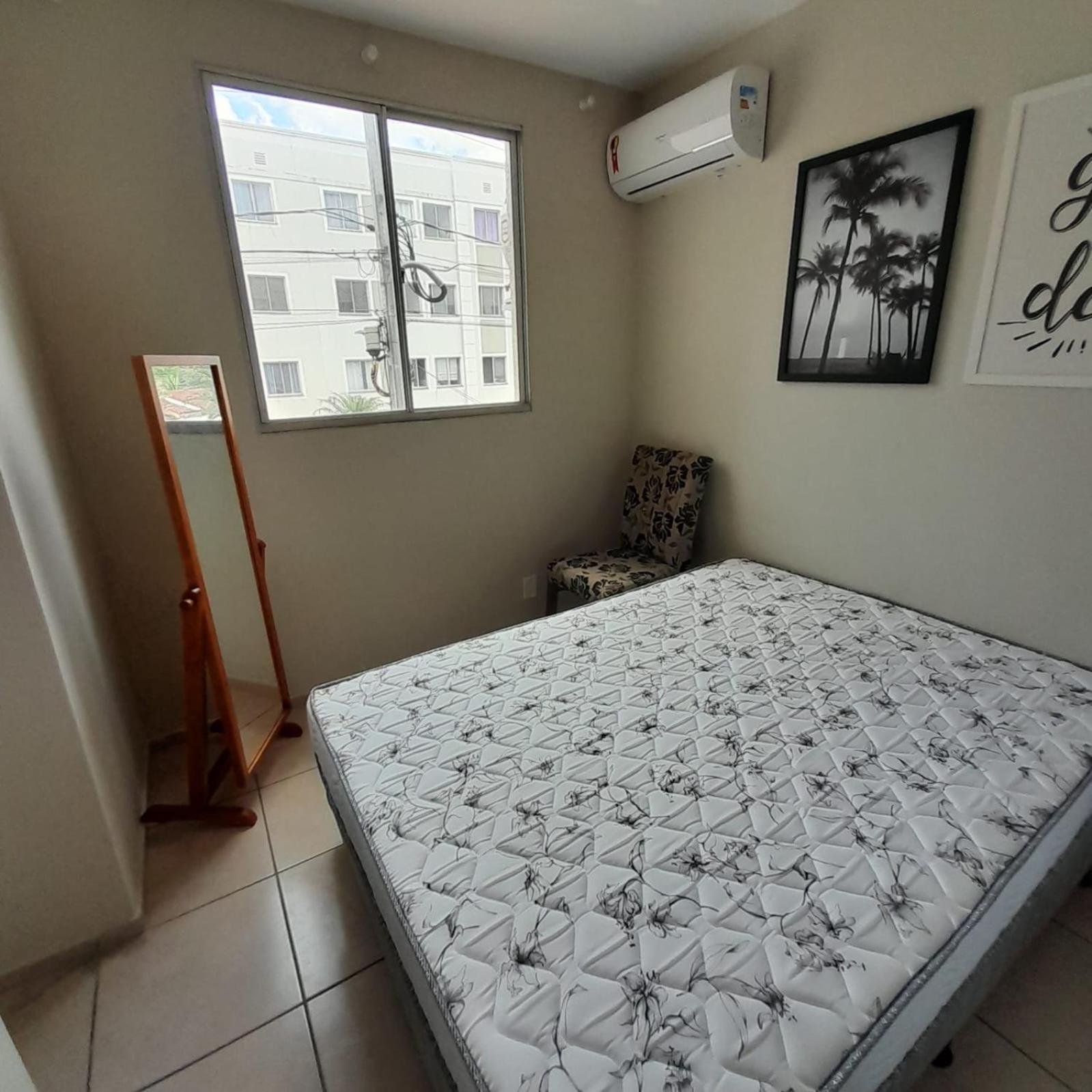 4 ESTAÇÕES - apto em condomínio - 2 quartos com ar condicionado
