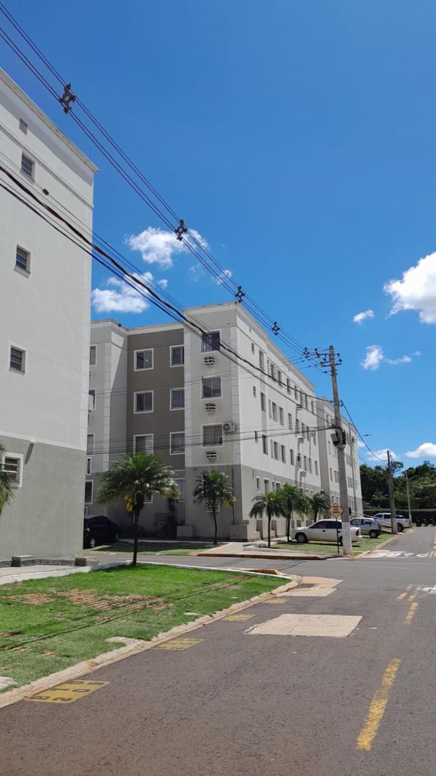 4 ESTAÇÕES - apto em condomínio - 2 quartos com ar condicionado