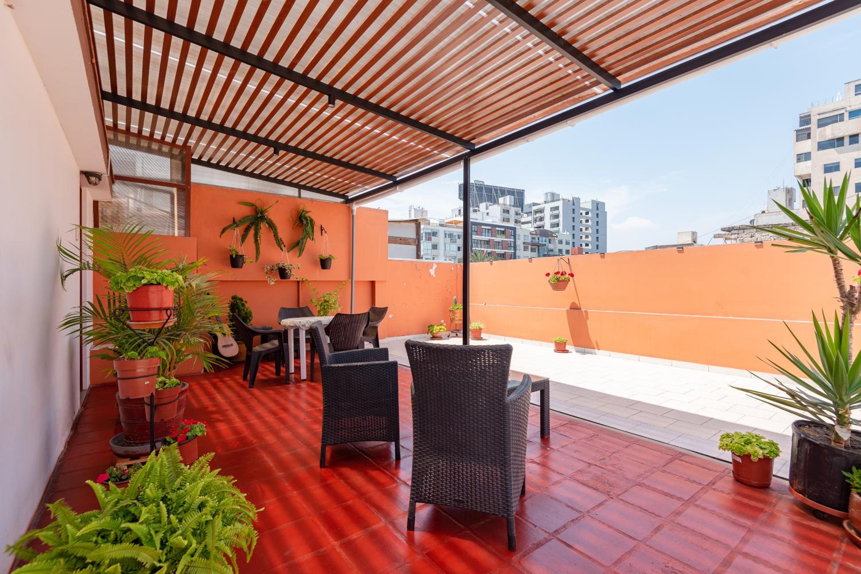 Charming Miraflores Guesthouse with Terrace Studio Apartment and Private Room view 2