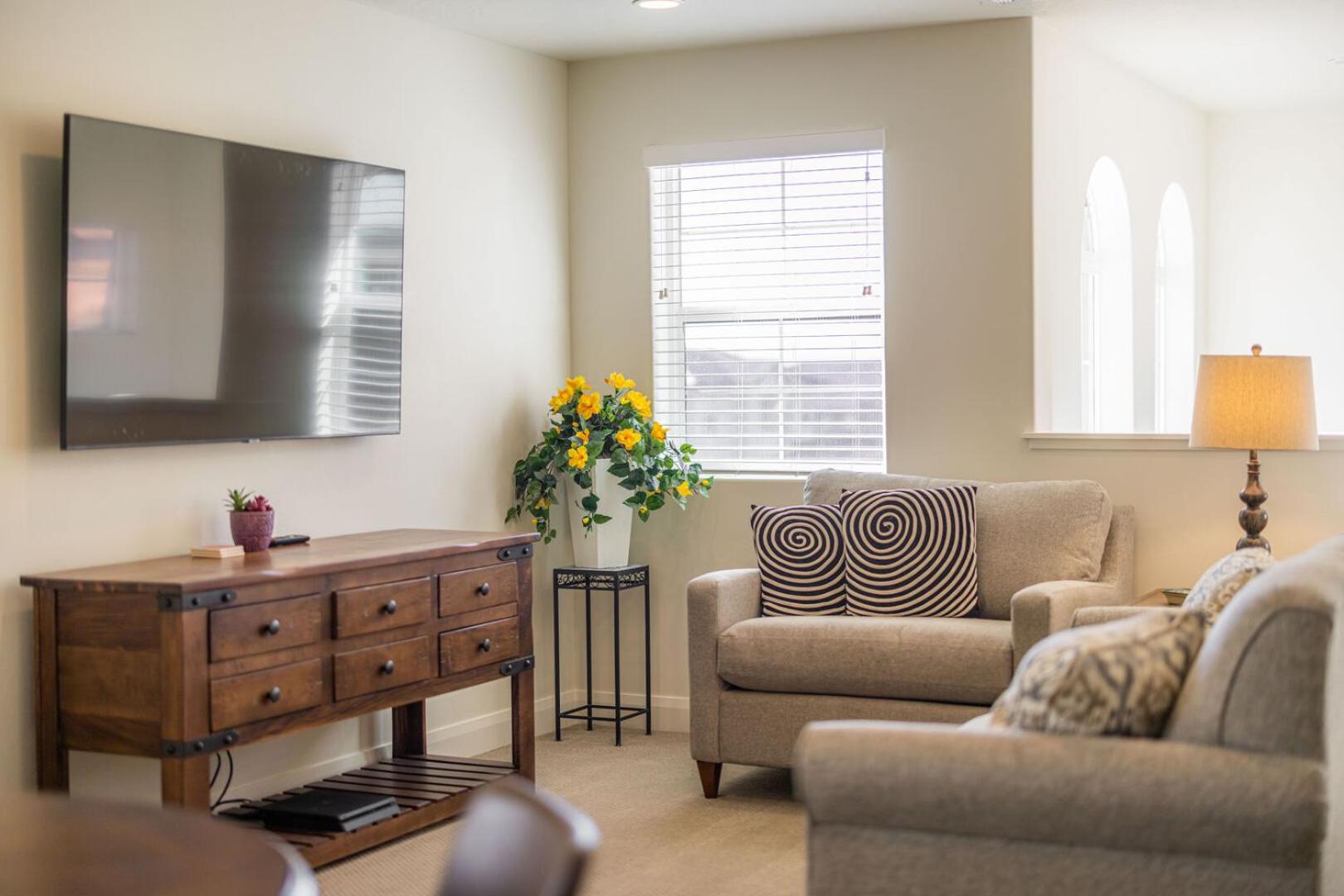 The Escondido Gem, Pet Friendly, Pickleball Courts view 4