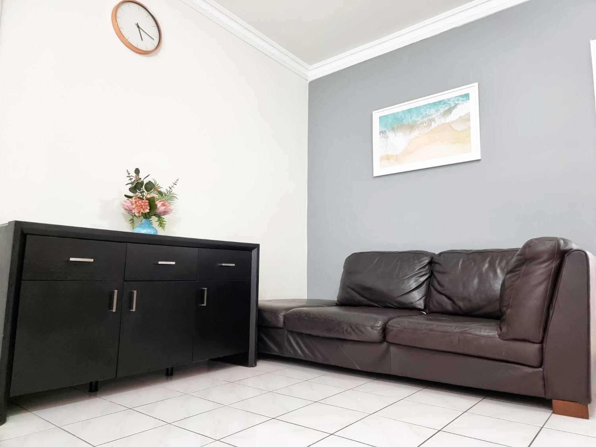 Rosie House-Spacious comfortable Home