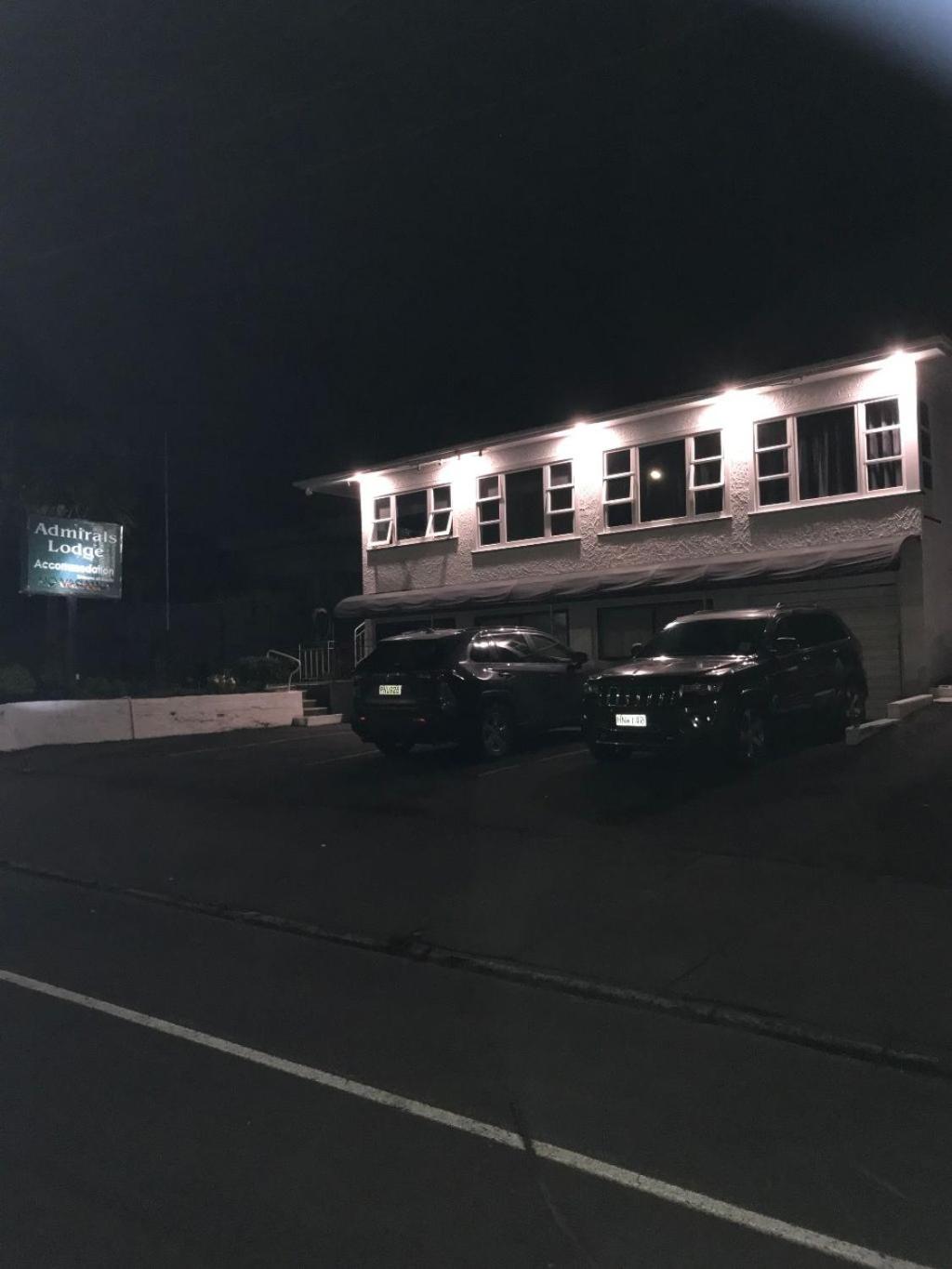 Admirals Lodge