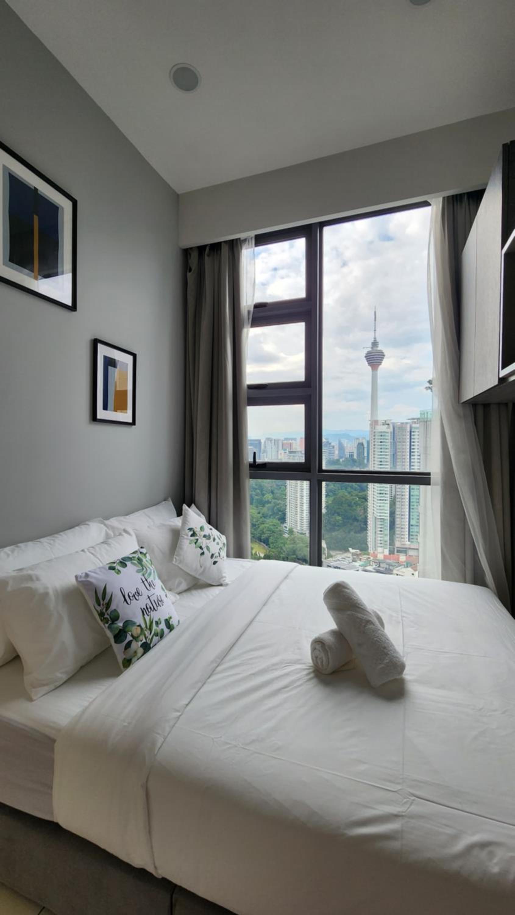 Skyline view in Bukit Bintang The Robertson 42f