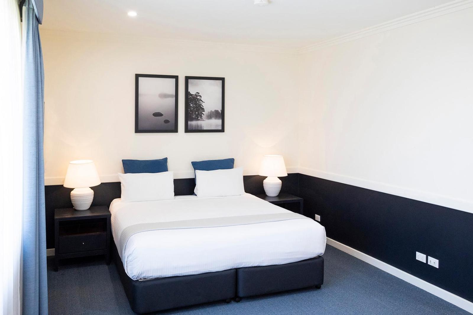 Hawkesbury Race Club Motel