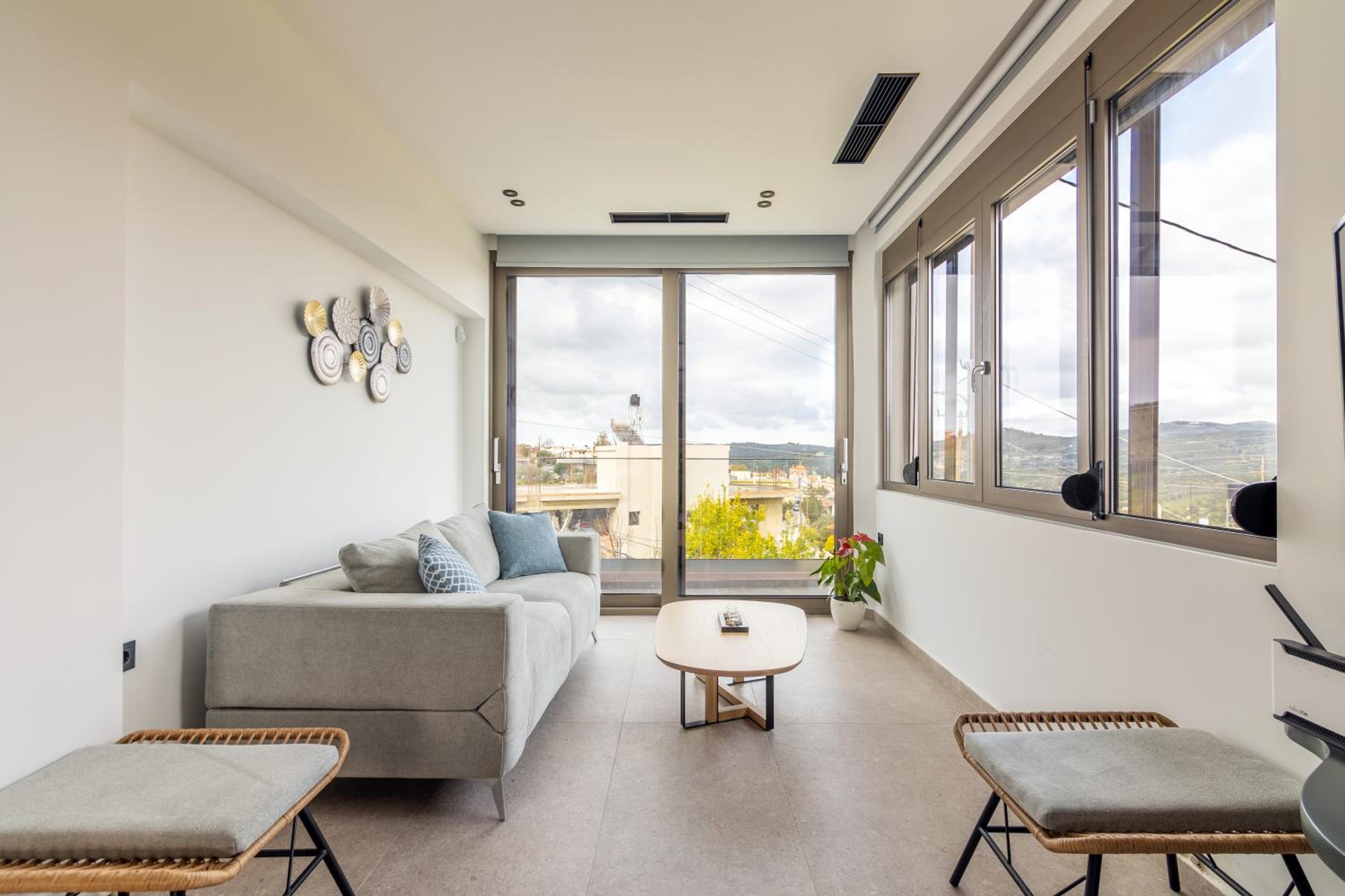 Ostrako Luxury Villa