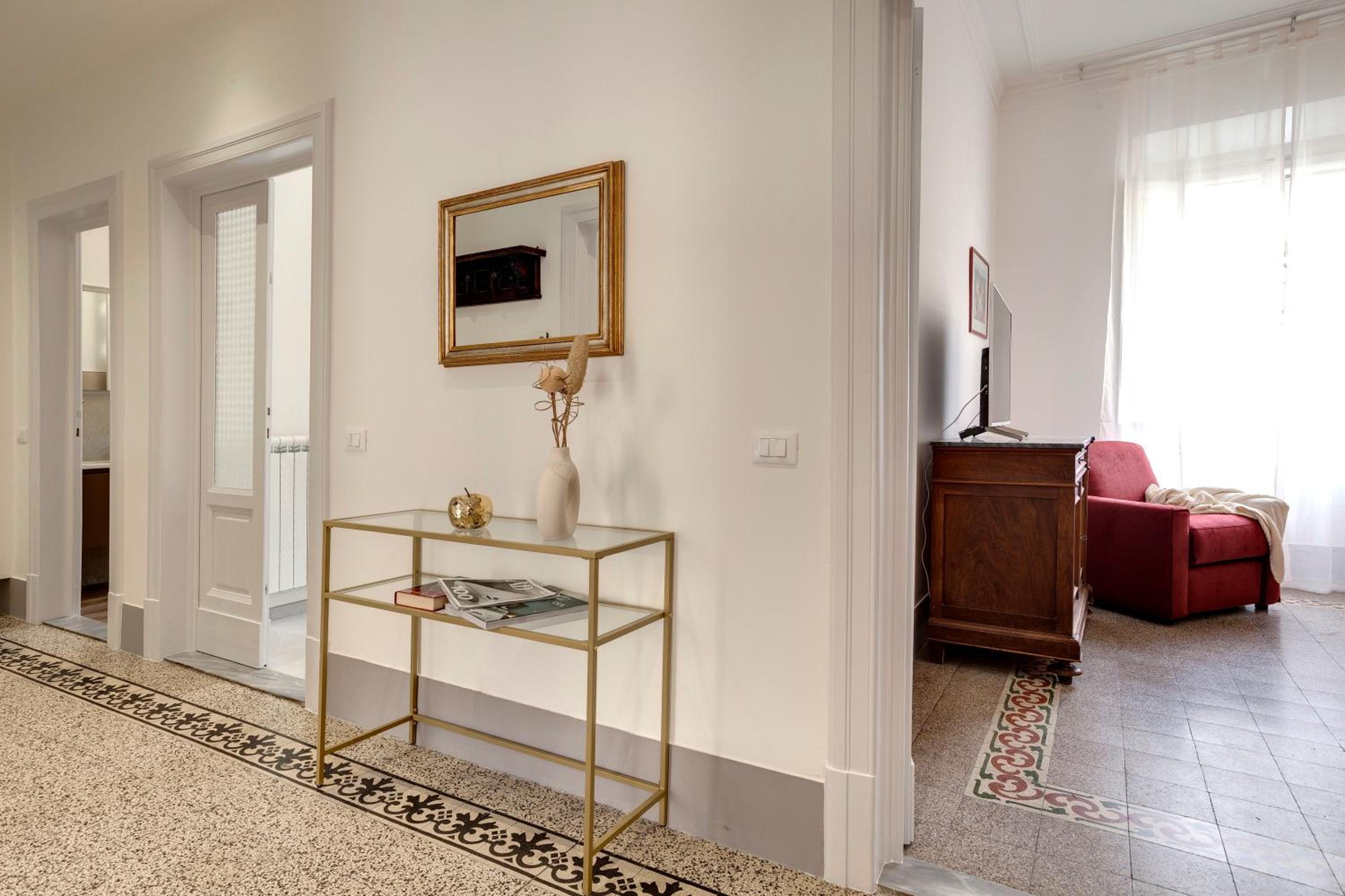 Magenta Apartment by Mamo Florence