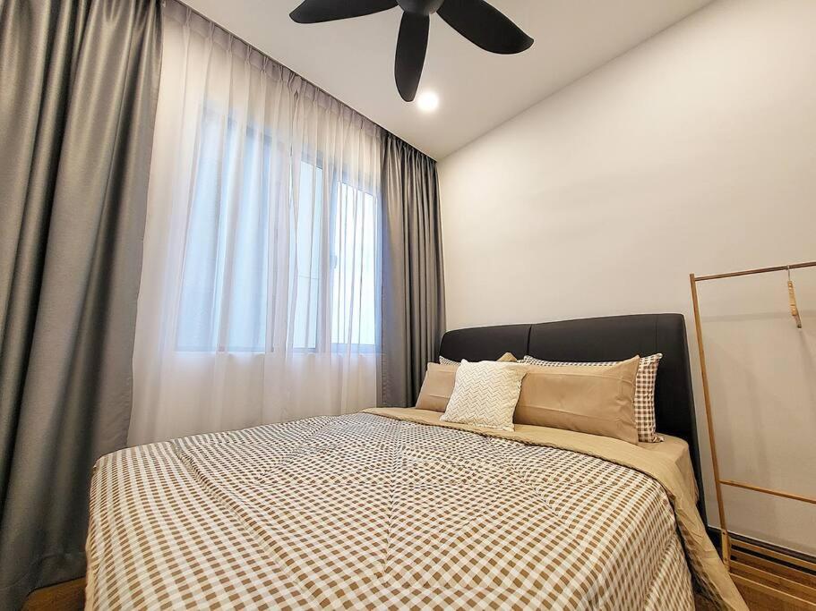 Panoramic Skyline View - 3 Bedrooms 6 Pax - Free Parking