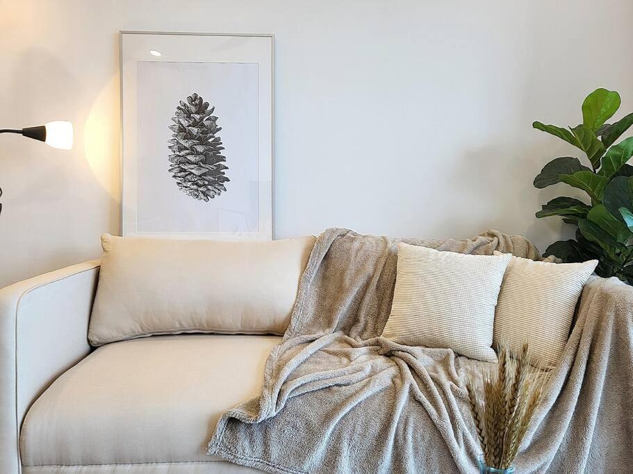 Panoramic Skyline View - 3 Bedrooms 6 Pax - Free Parking