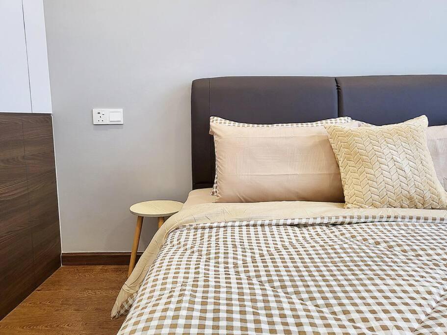 Panoramic Skyline View - 3 Bedrooms 6 Pax - Free Parking
