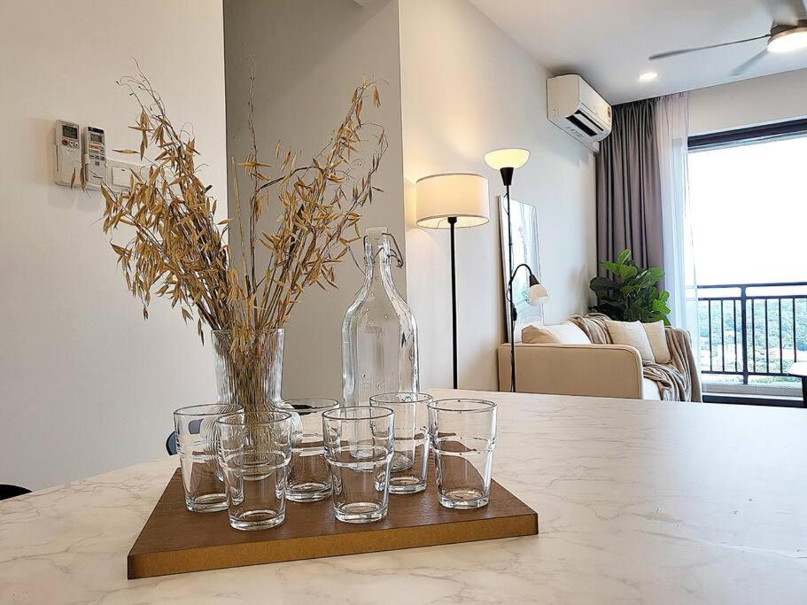 Panoramic Skyline View - 3 Bedrooms 6 Pax - Free Parking