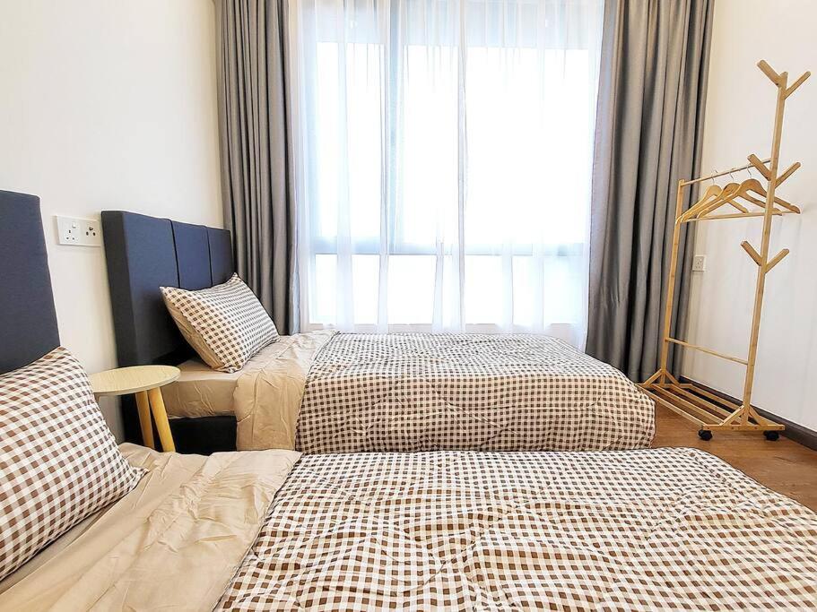 Panoramic Skyline View - 3 Bedrooms 6 Pax - Free Parking