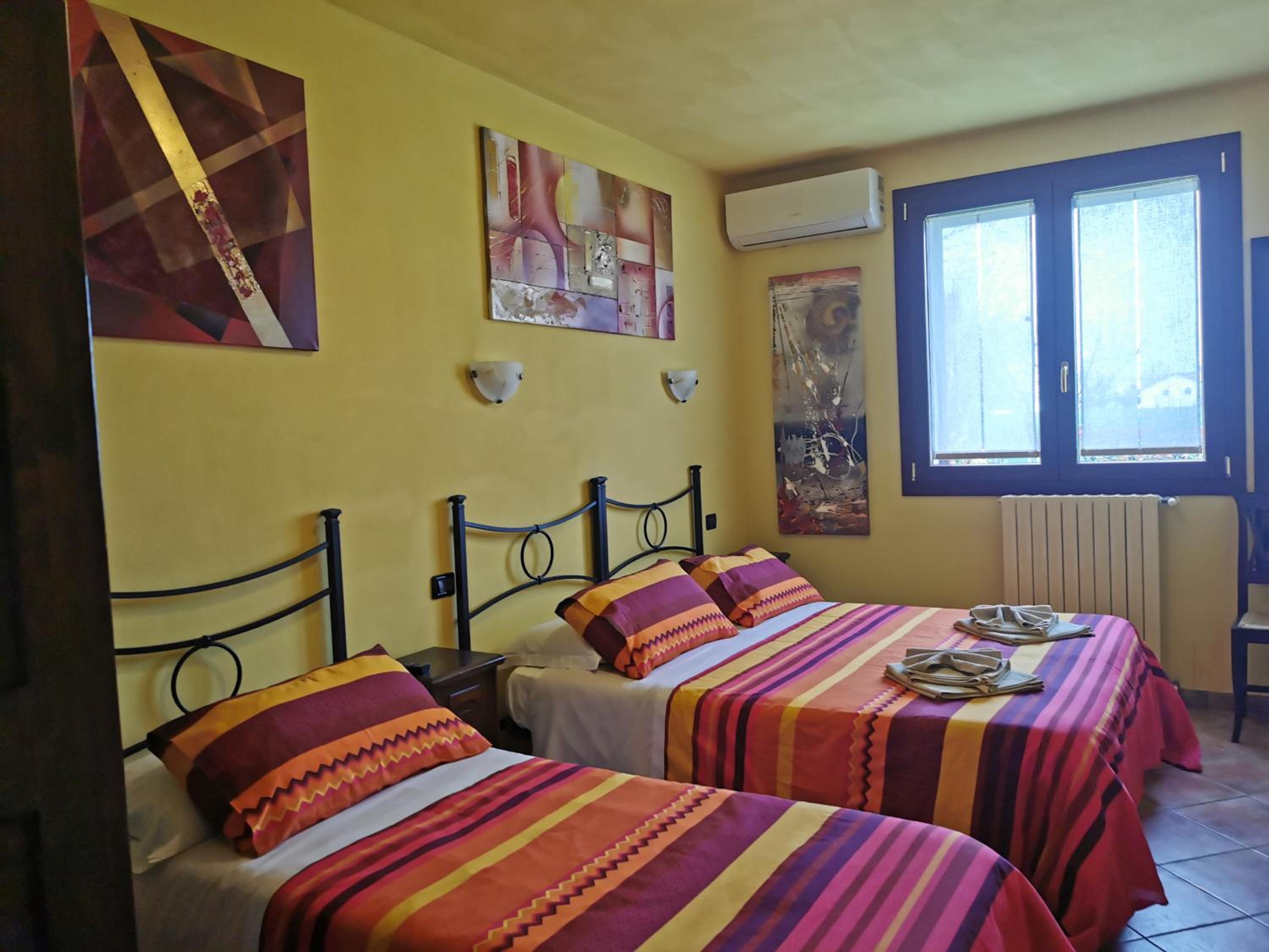 Casa di Campagna B&B La Corte Ferrara