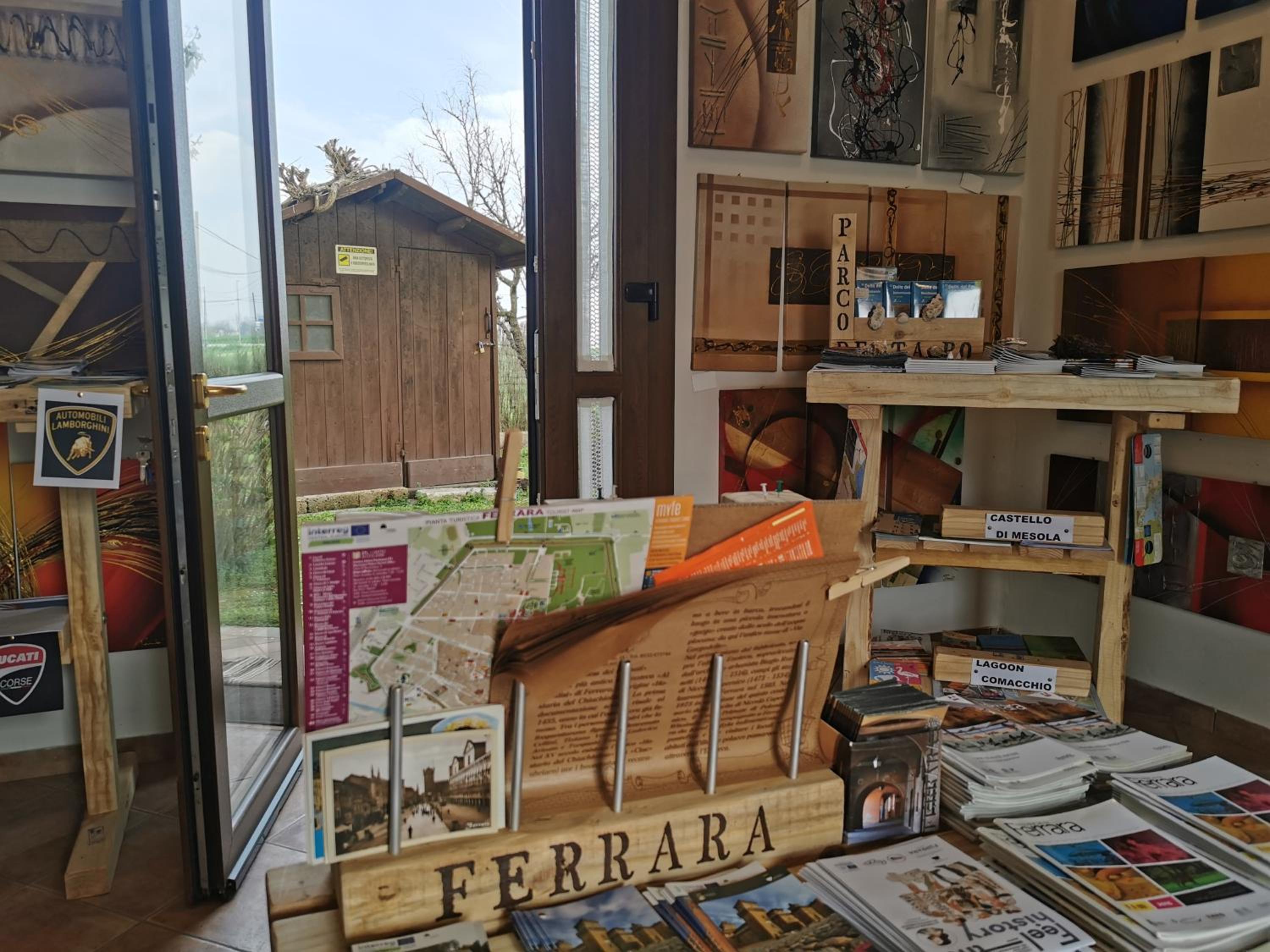 Casa di Campagna B&B La Corte Ferrara