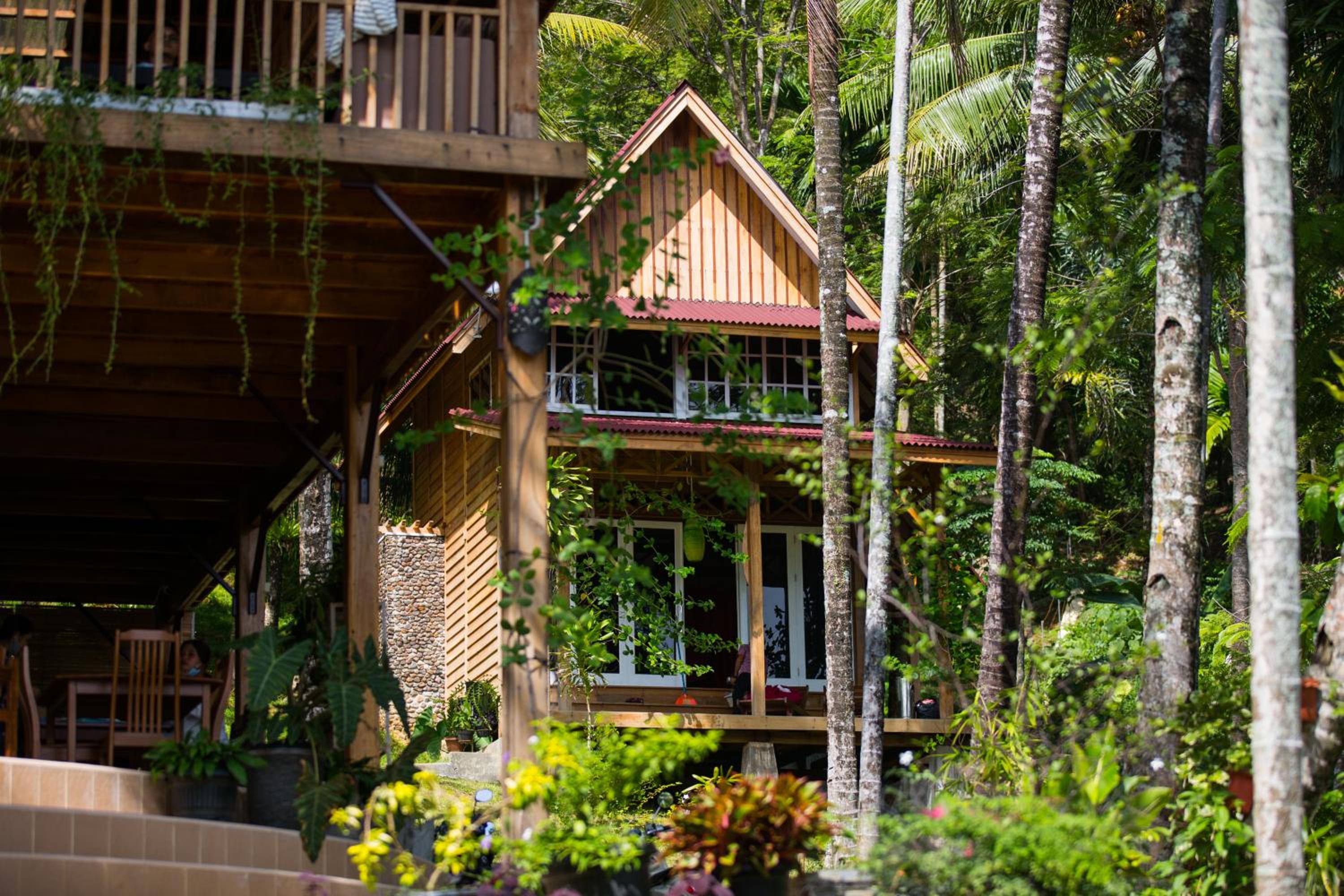 Air Manis Hillside Villa Cafe & Resto