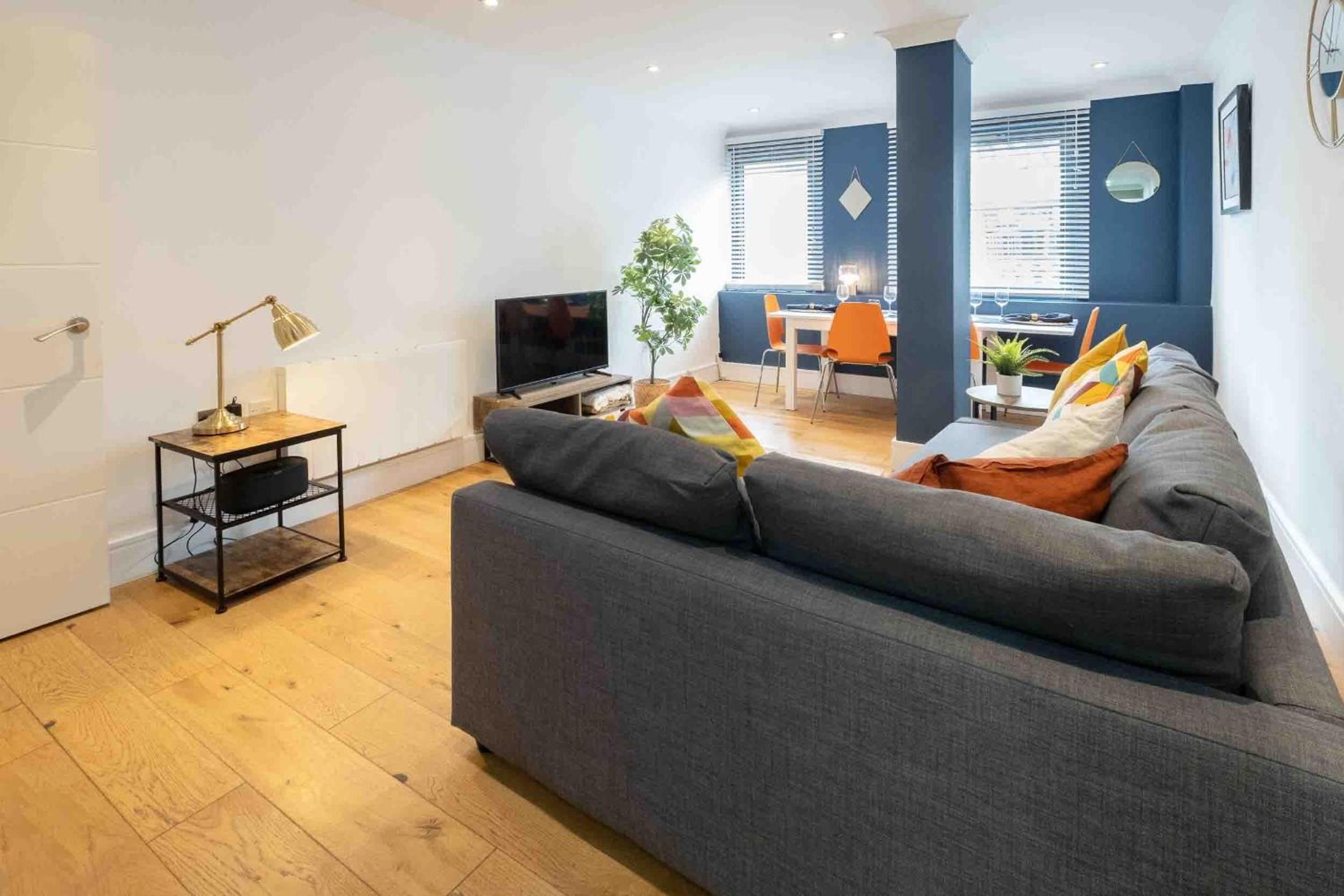 Riverside House Bristol view 3