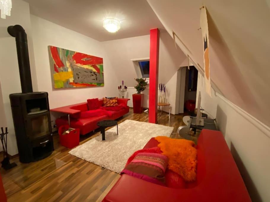 Ferienwohnung in historischer Villa mit Gartennutzung