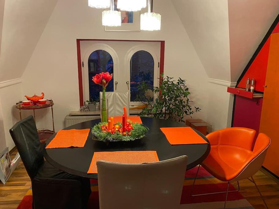Ferienwohnung in historischer Villa mit Gartennutzung