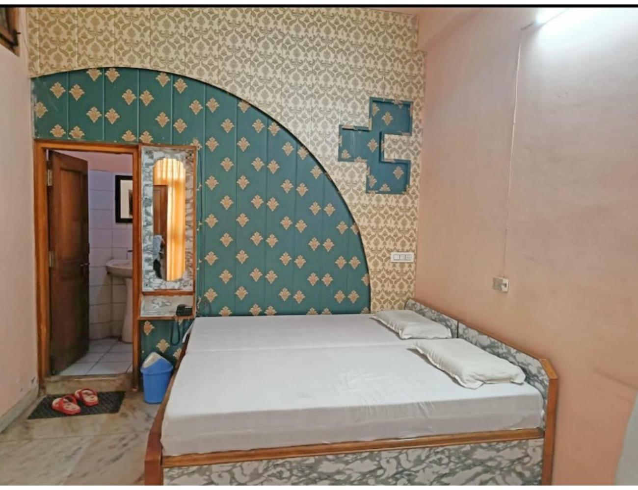 Hotel Residency Inn, Aligarh view 4